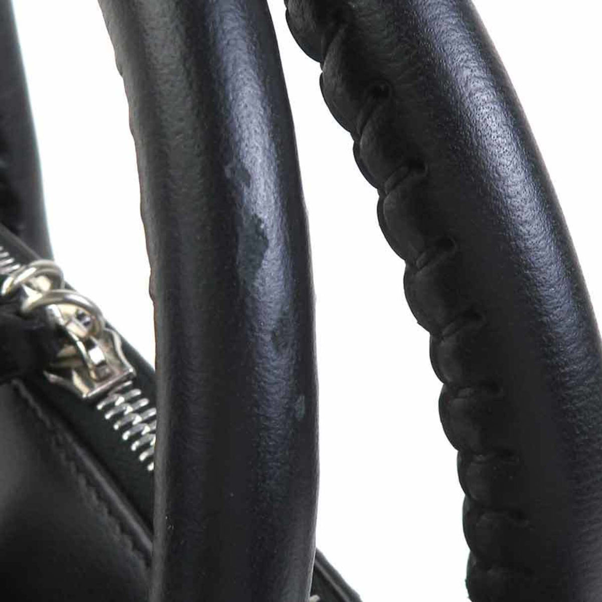 Bally Black Leather Handbag Shoulder Bag (Pre-Owned)