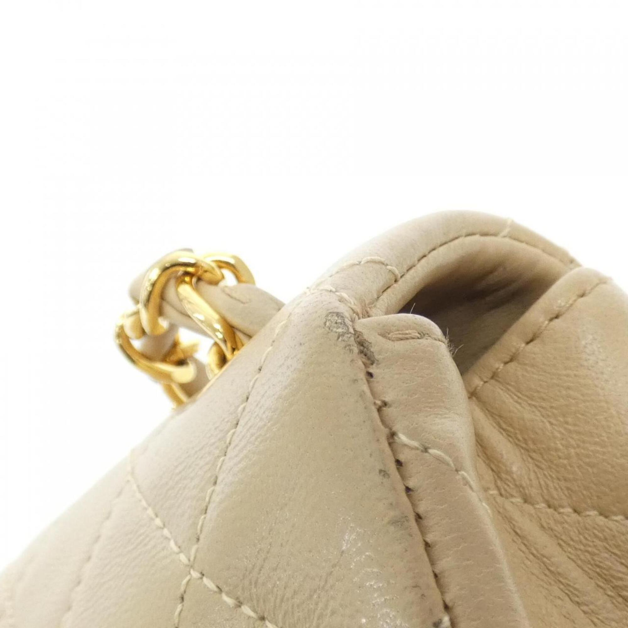 Chanel Beige Leather Shoulder Bag (Pre-Owned)