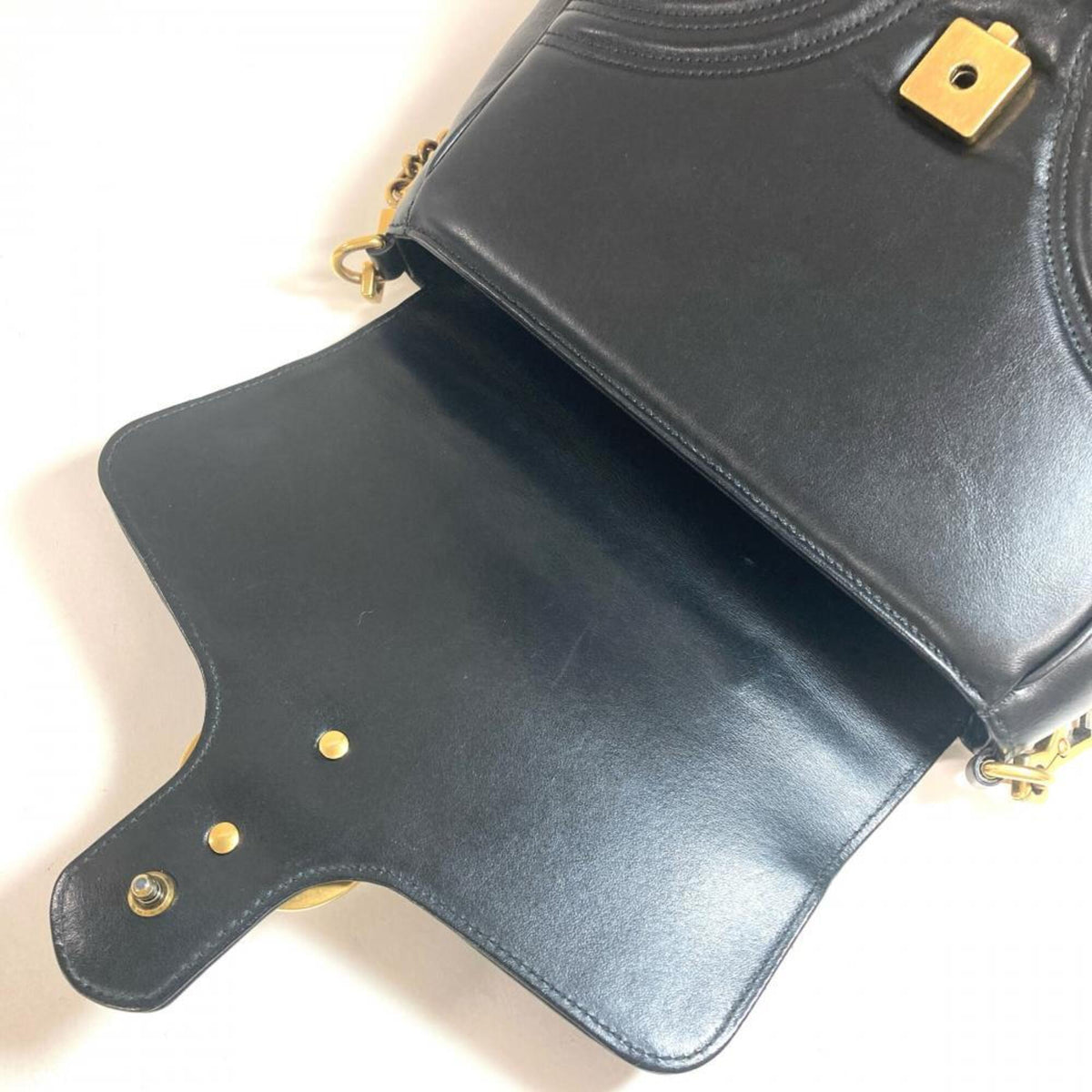 Gucci Black Leather Shoulder Bag (Pre-Owned)