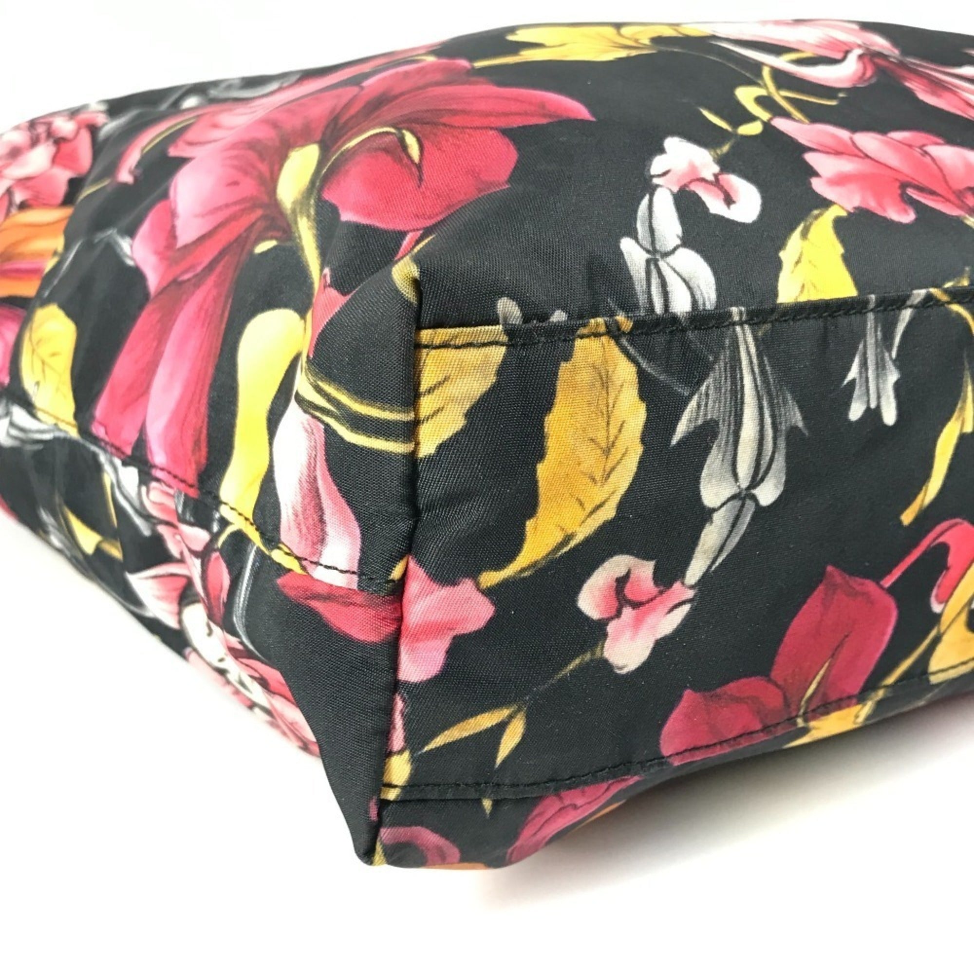 Prada Black Multi-Color Leather Nylon Handbag Shoulder Bag Tote Bag (Pre-Owned)