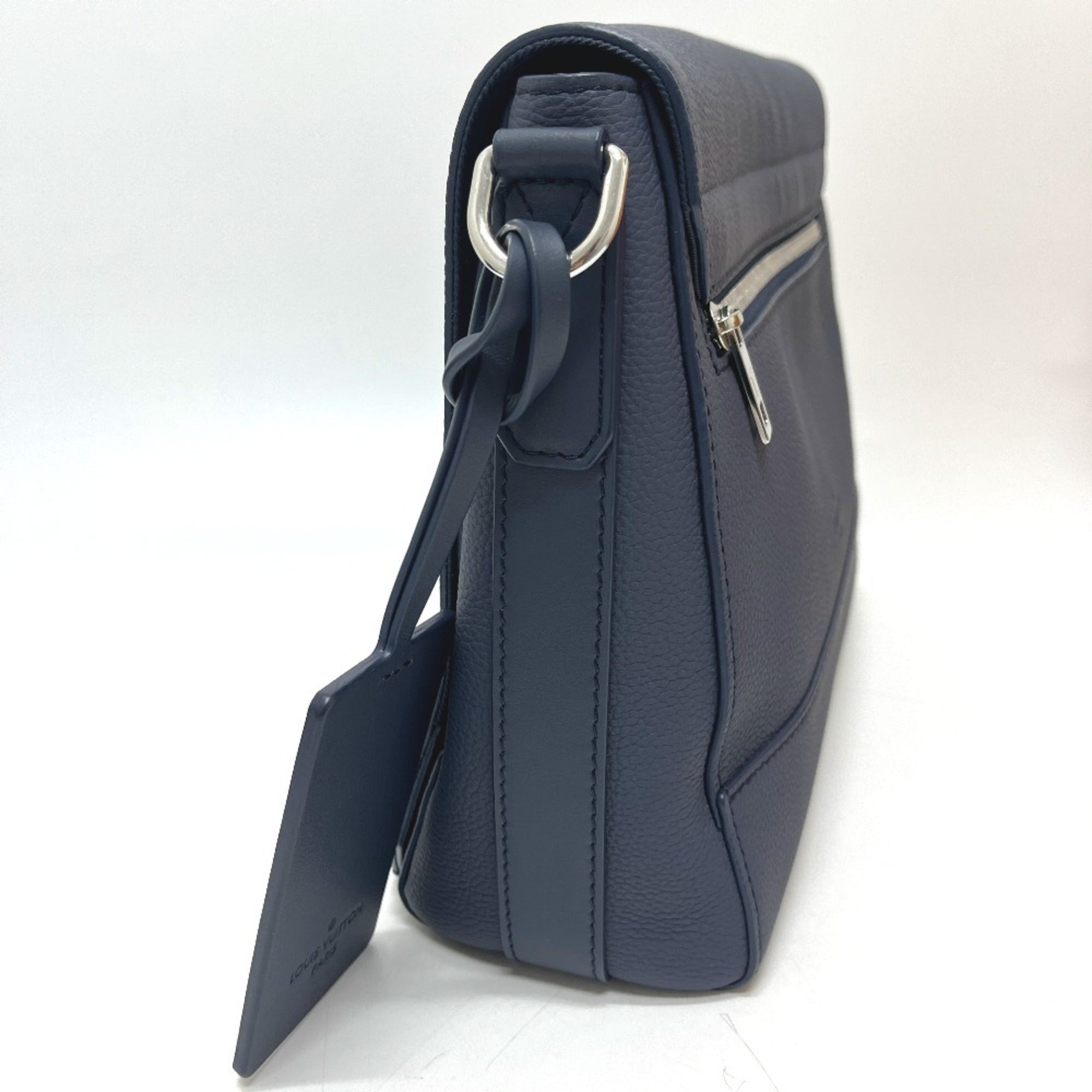 Louis Vuitton Blue Leather Handbag Shoulder Bag (Pre-Owned)