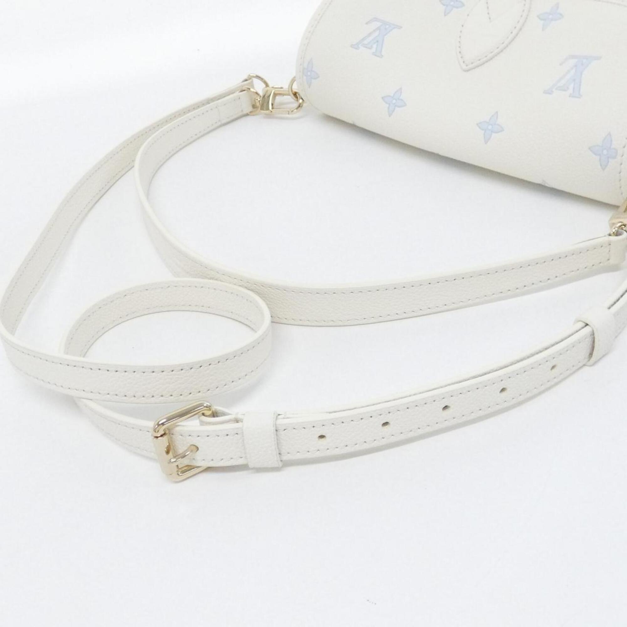 Louis Vuitton White Leather Shoulder Bag (Pre-Owned)