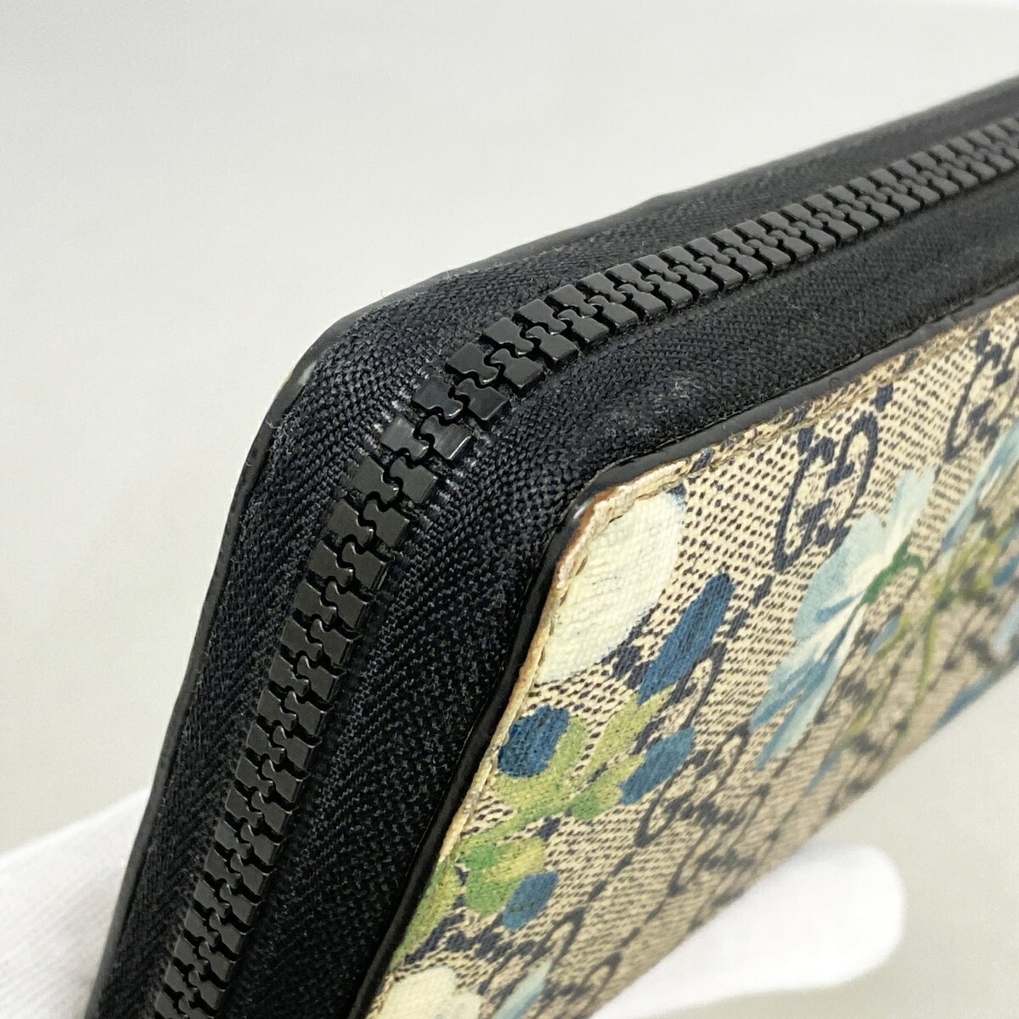Gucci Blue Pvc Long Wallet (Bi-Fold) (Pre-Owned)