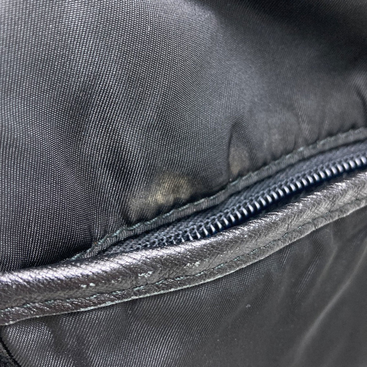 Prada Black Nylon Shoulder Bag (Pre-Owned)