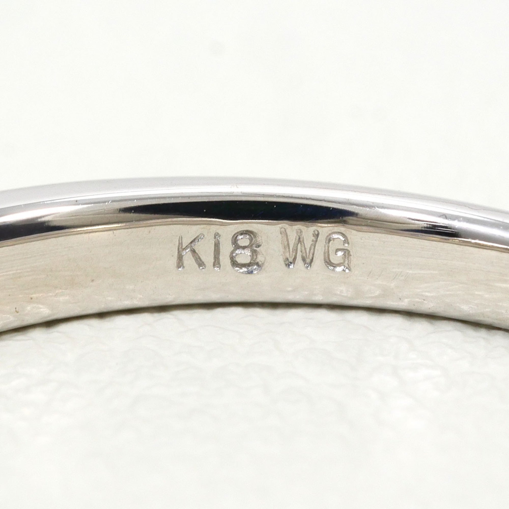 Unbranded White Gold White Gold (18K) Band Ring (Pre-Owned)