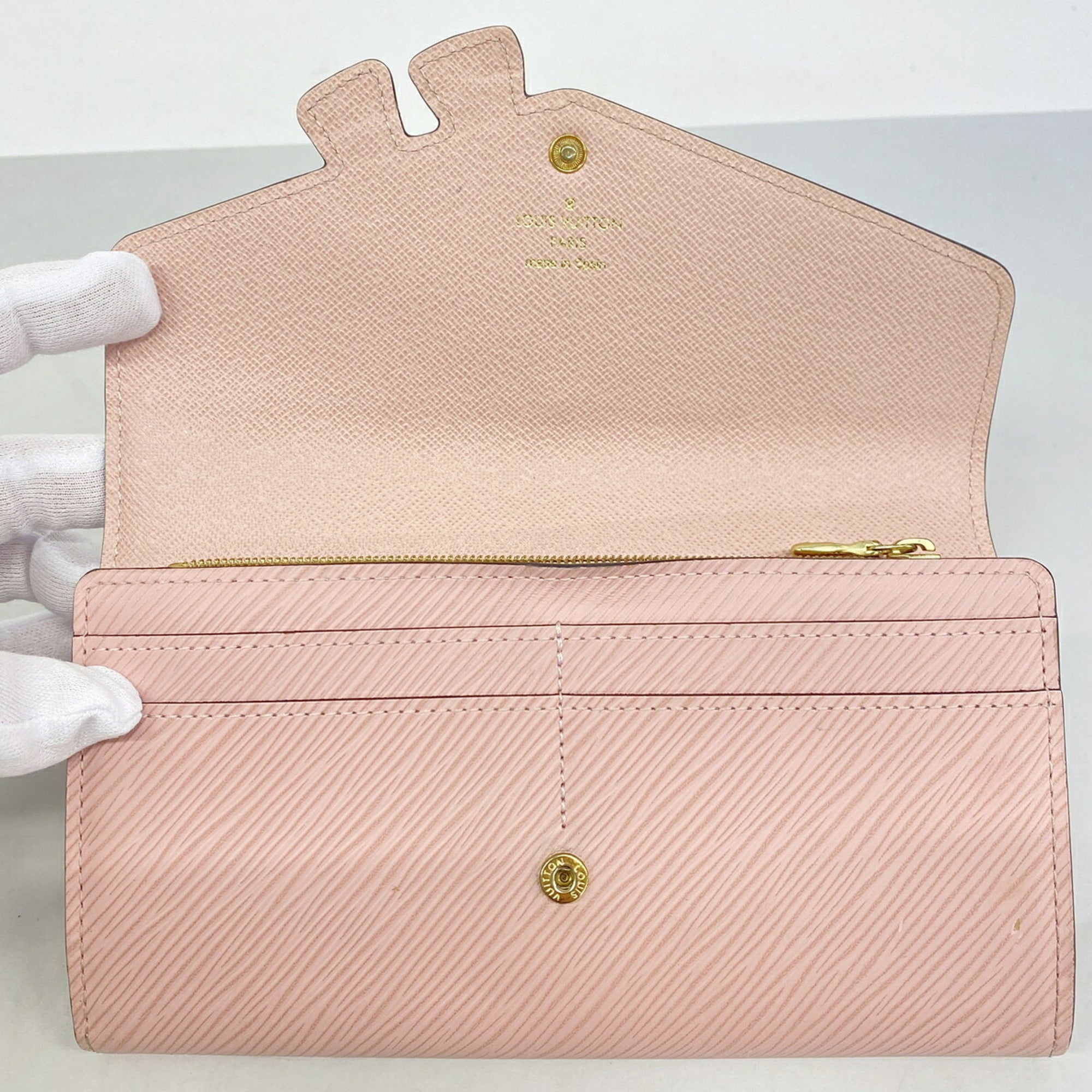 Louis Vuitton Rose Ballerine Long Wallet (Bi-Fold) (Pre-Owned)