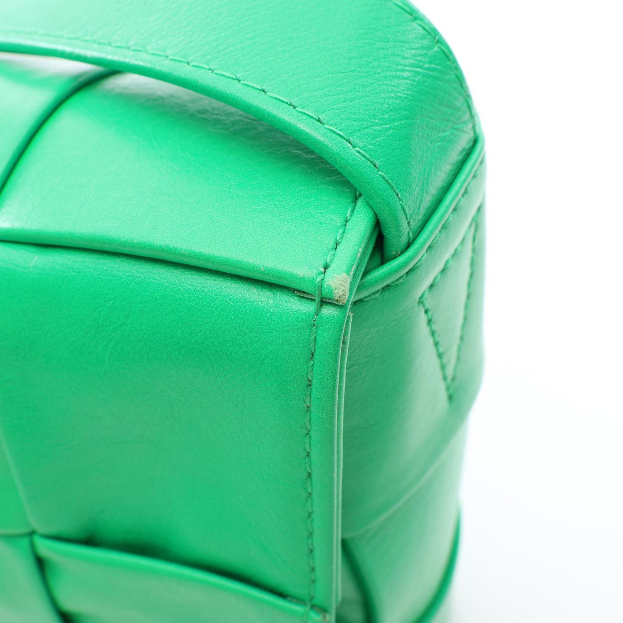 Bottega Veneta Green Leather Handbag Shoulder Bag (Pre-Owned)
