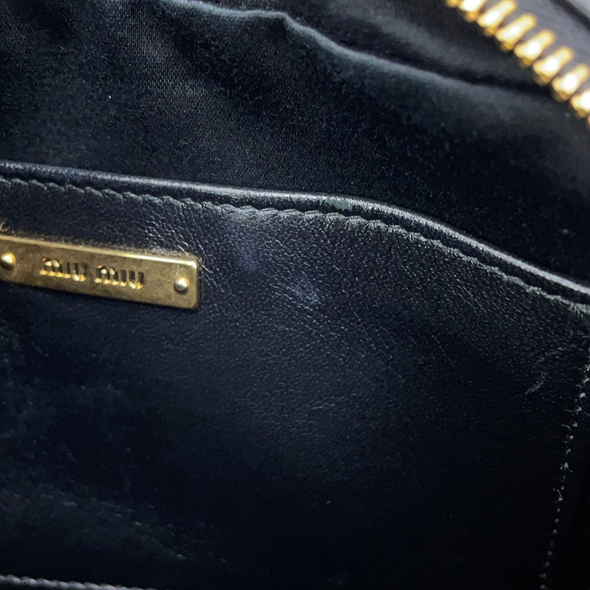 Miu Miu Matelasse Black Leather Handbag Shoulder Bag (Pre-Owned)