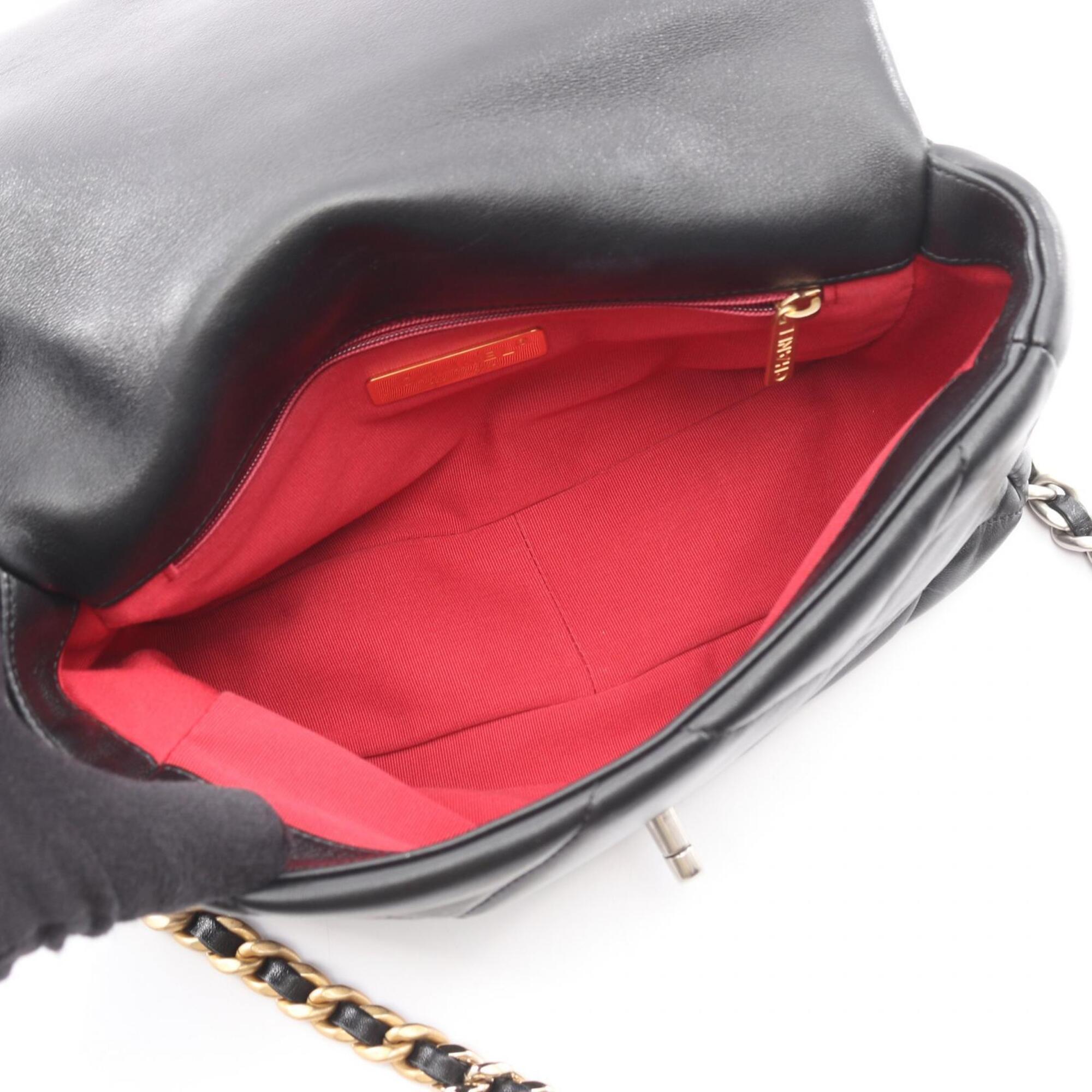 Chanel Black Leather Handbag Shoulder Bag (Pre-Owned)