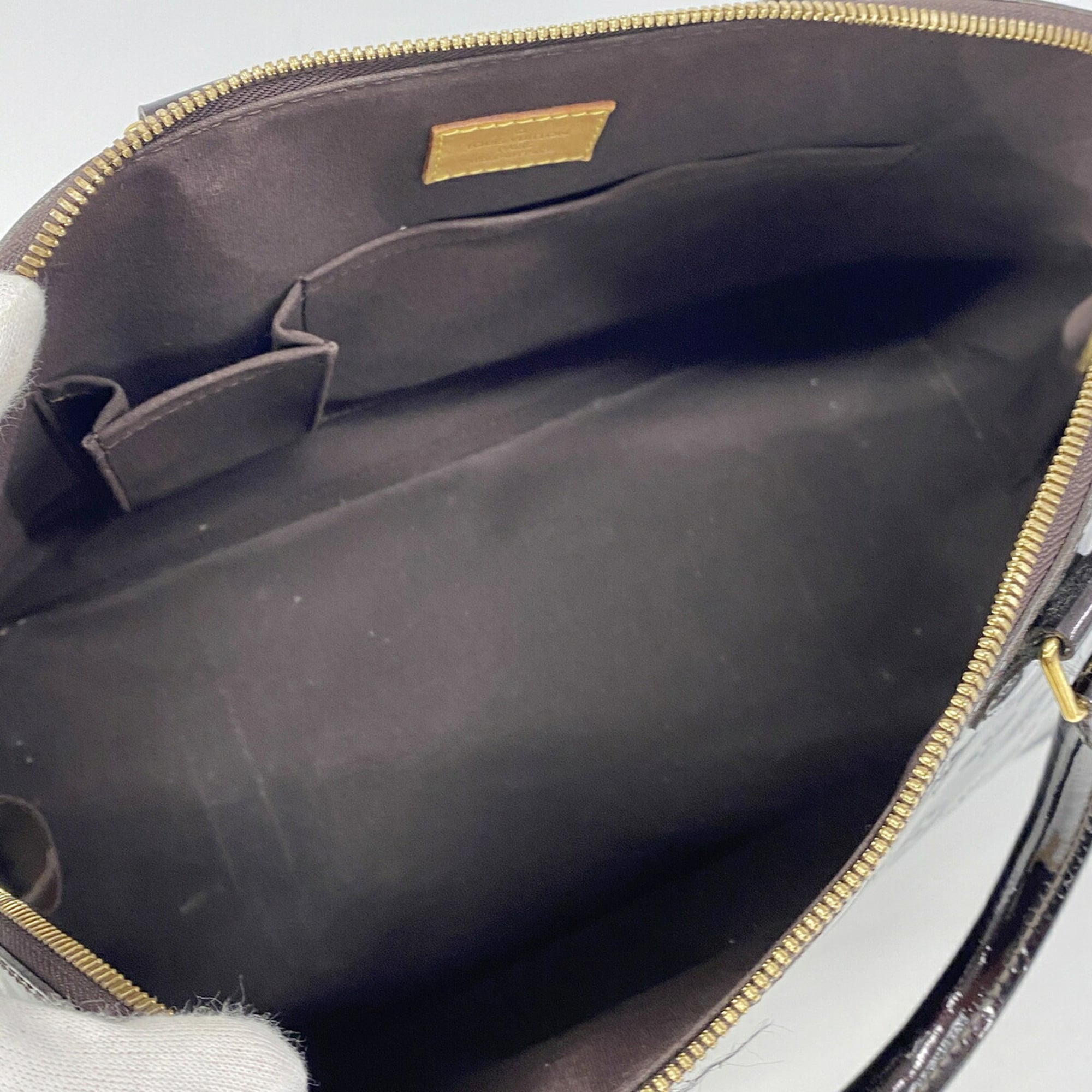 Louis Vuitton Amarante Handbag (Pre-Owned)