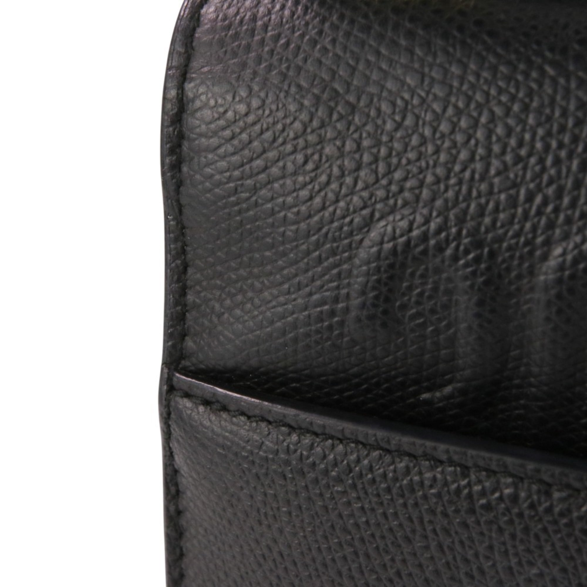 Christian Dior Black Leather Shoulder Bag (Pre-Owned)