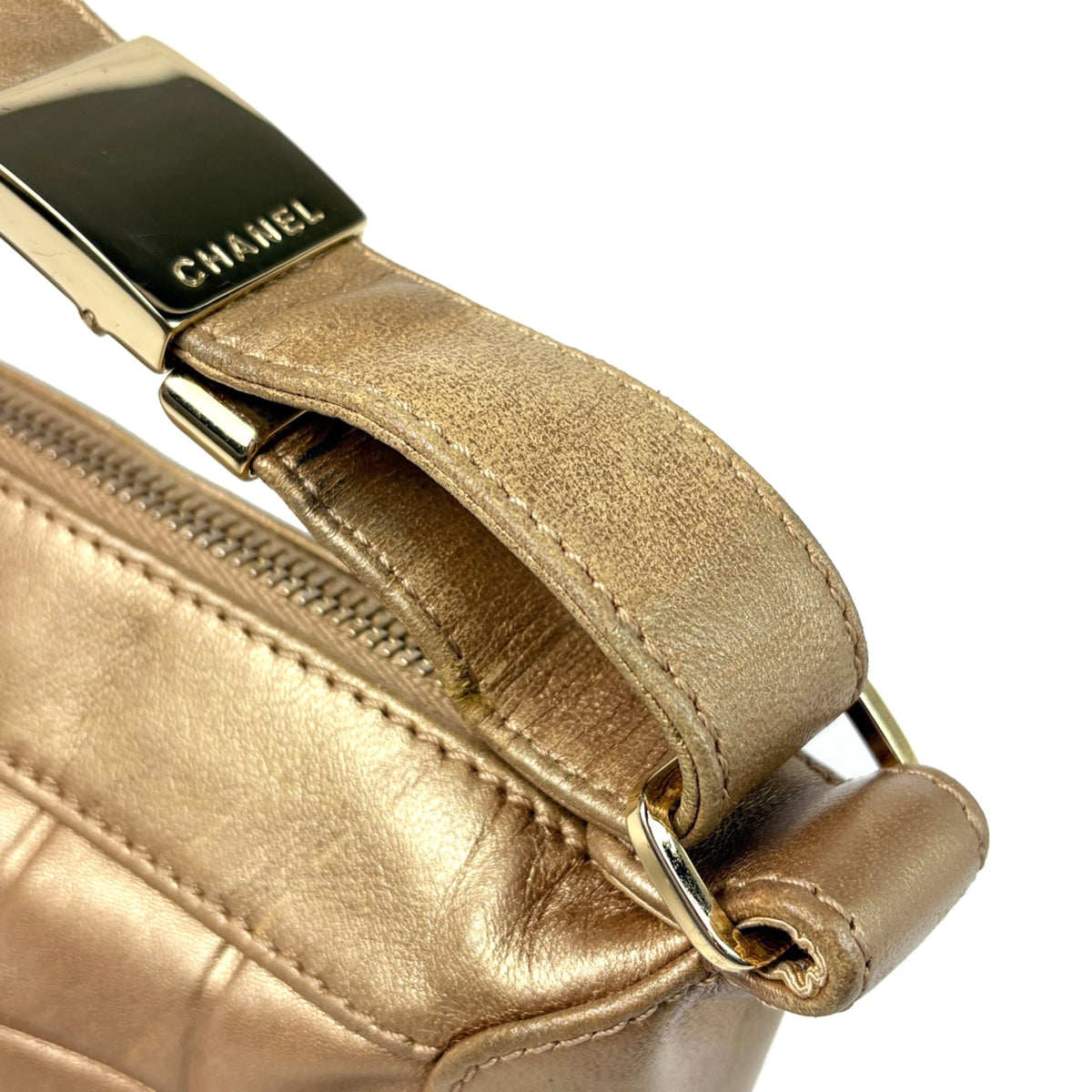 Chanel Chocolate Bar Gold Leather Shoulder Bag (Pre-Owned)