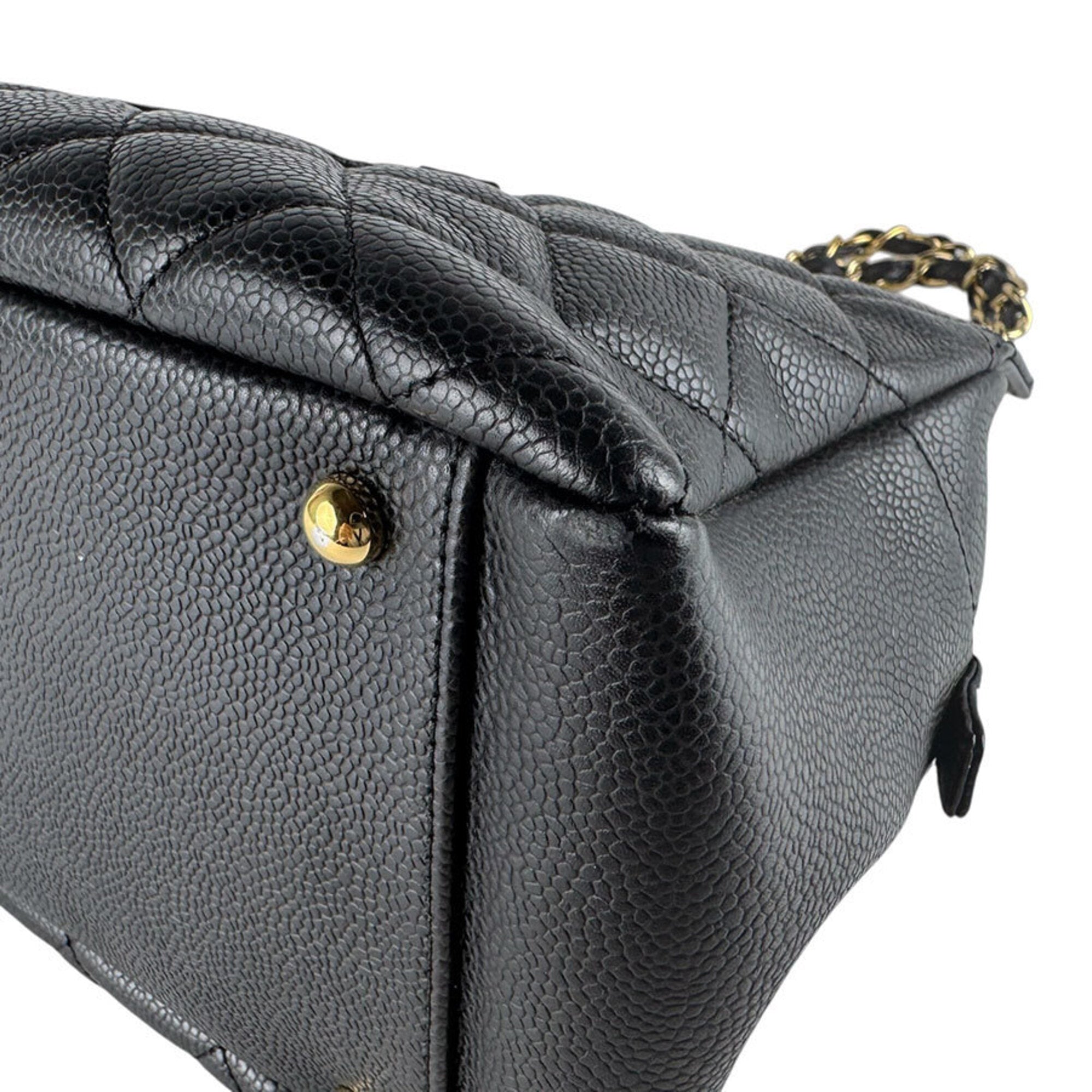 Chanel Black Grained Calfskin Handbag (Pre-Owned)