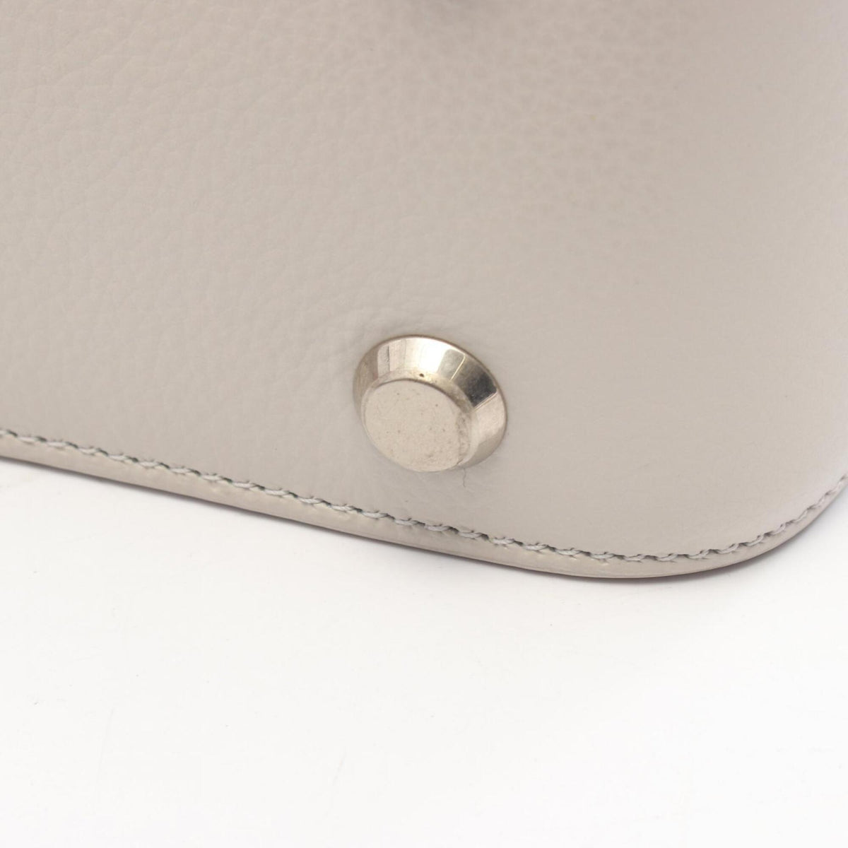 Balenciaga White Leather Handbag (Pre-Owned)