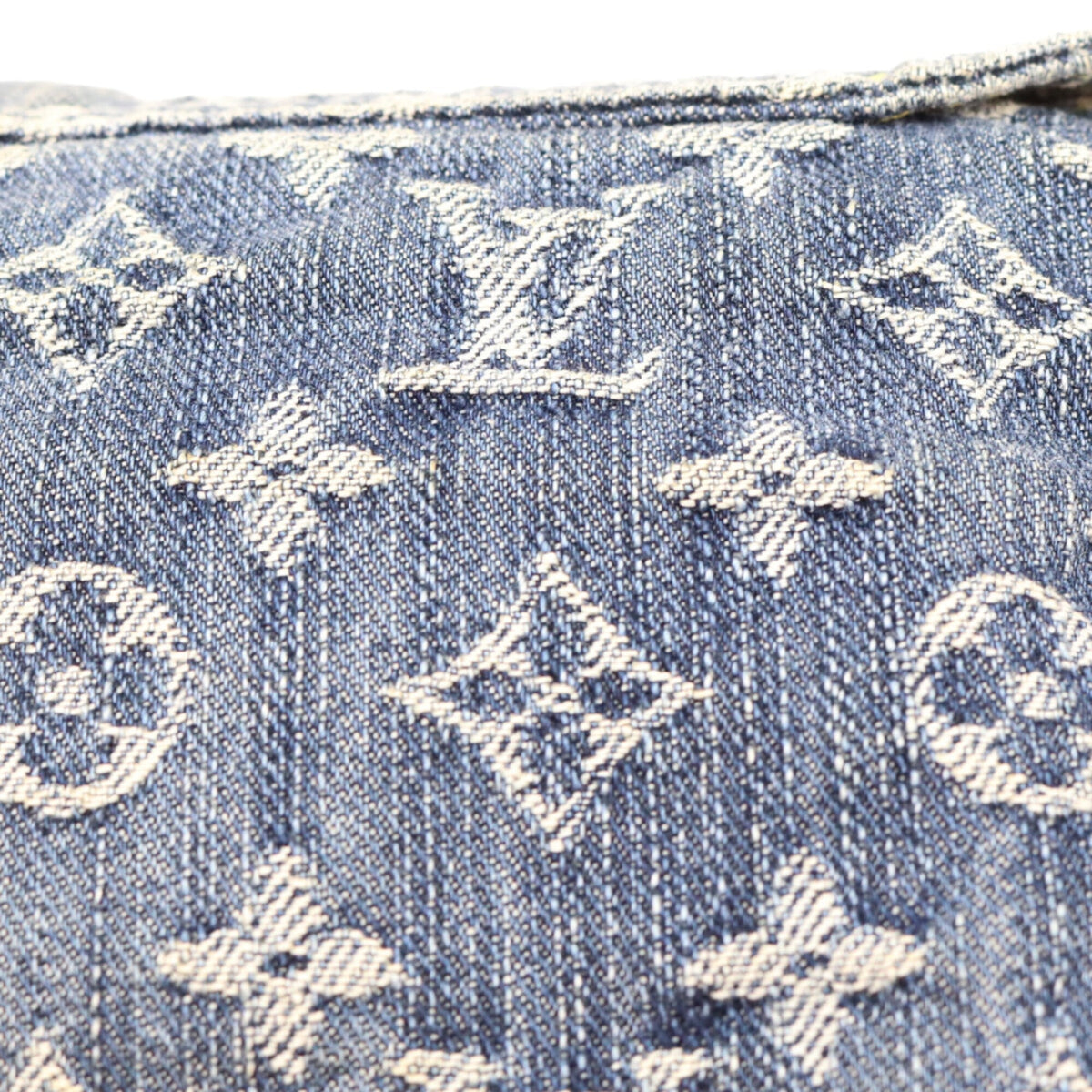 Louis Vuitton Gold Monogram Denim Shoulder Bag (Pre-Owned)