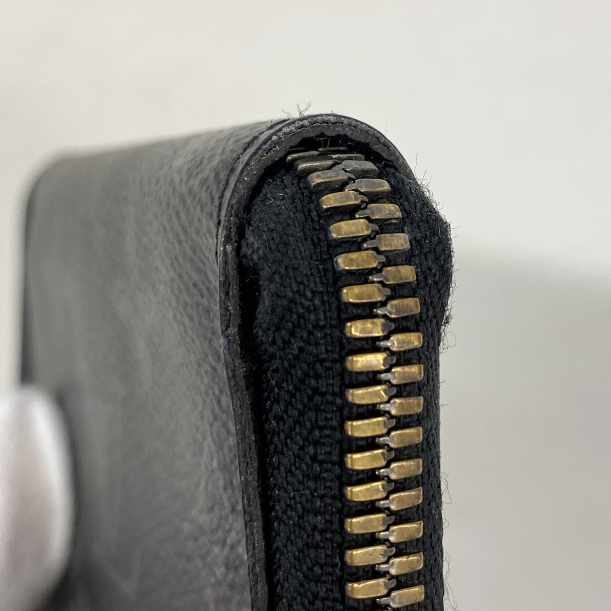 Louis Vuitton Black Coin Purse/Coin Case (Pre-Owned)