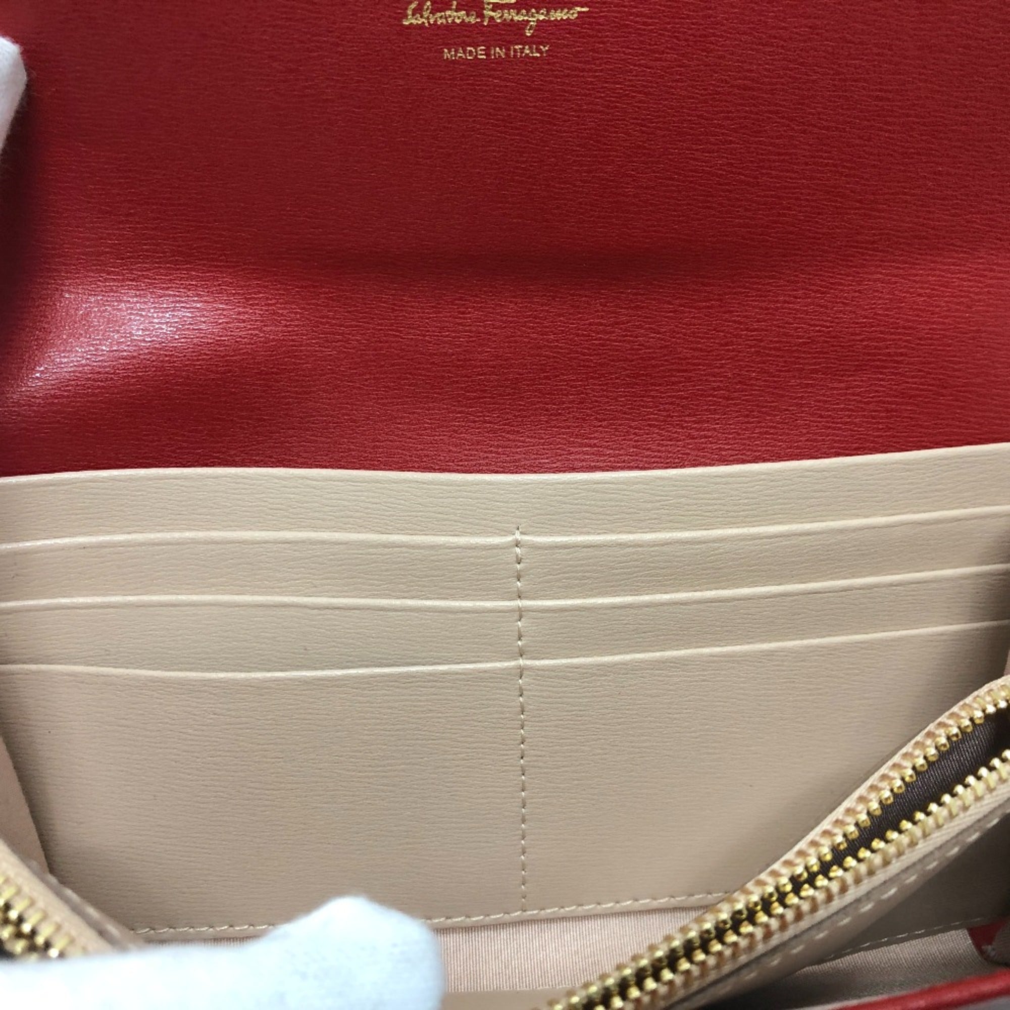 Salvatore Ferragamo Red Leather Long Wallet (Bi-Fold) (Pre-Owned)