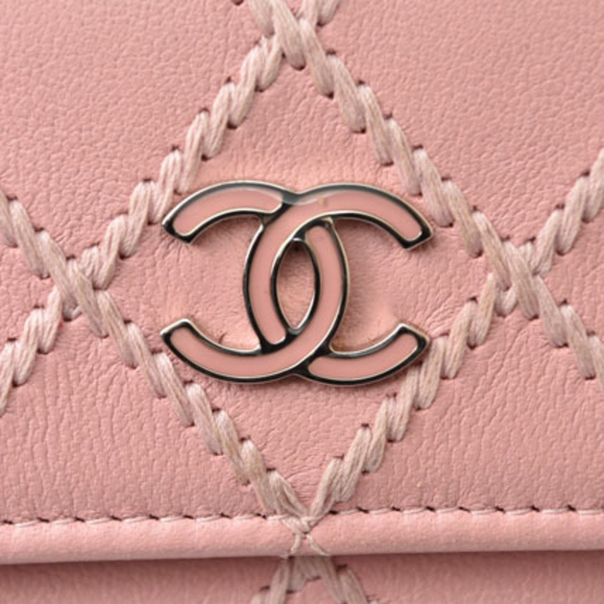 Chanel Pink Leather Wallet (Tri-Fold) (Pre-Owned)