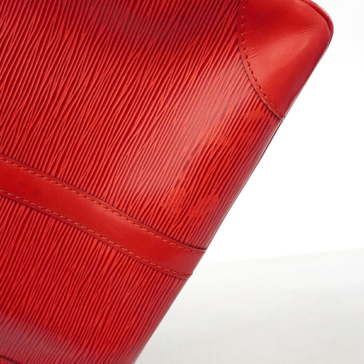 Louis Vuitton Castilian Red Briefcase (Pre-Owned)