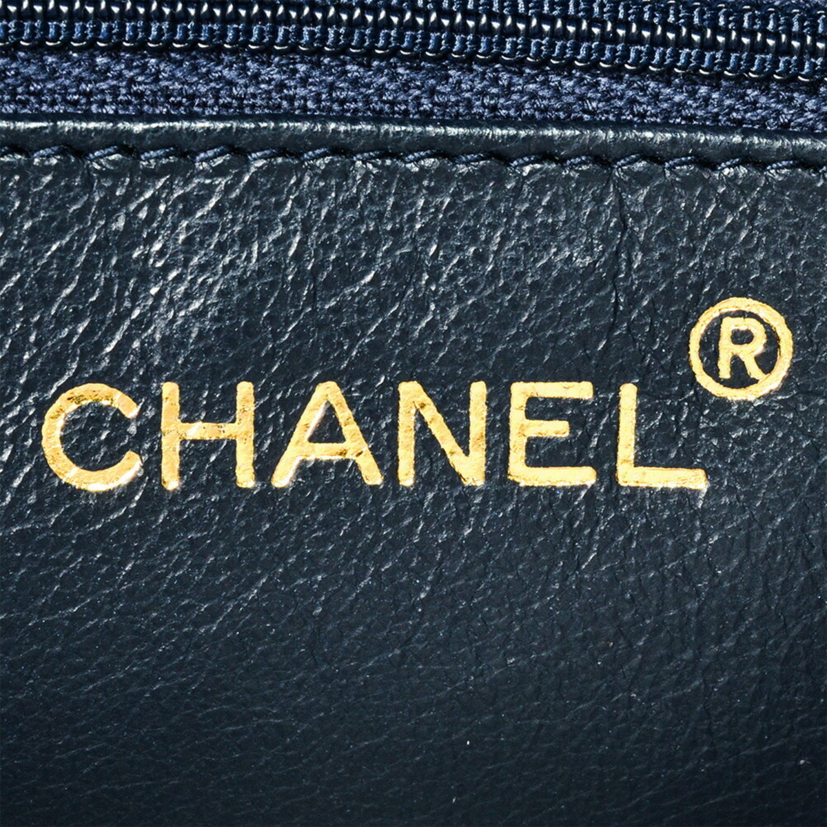 Chanel Matelasse Black Leather Shoulder Bag (Pre-Owned)
