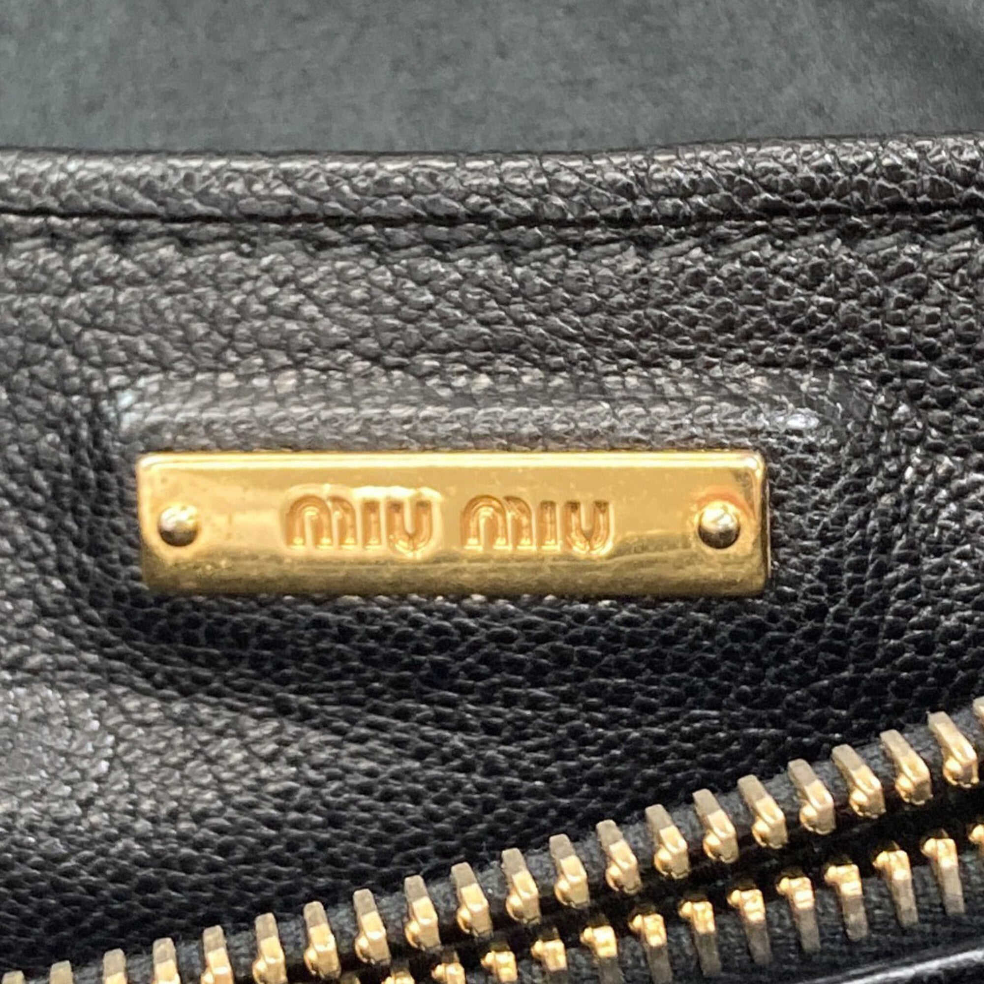 Miu Miu Black Leather Handbag (Pre-Owned)