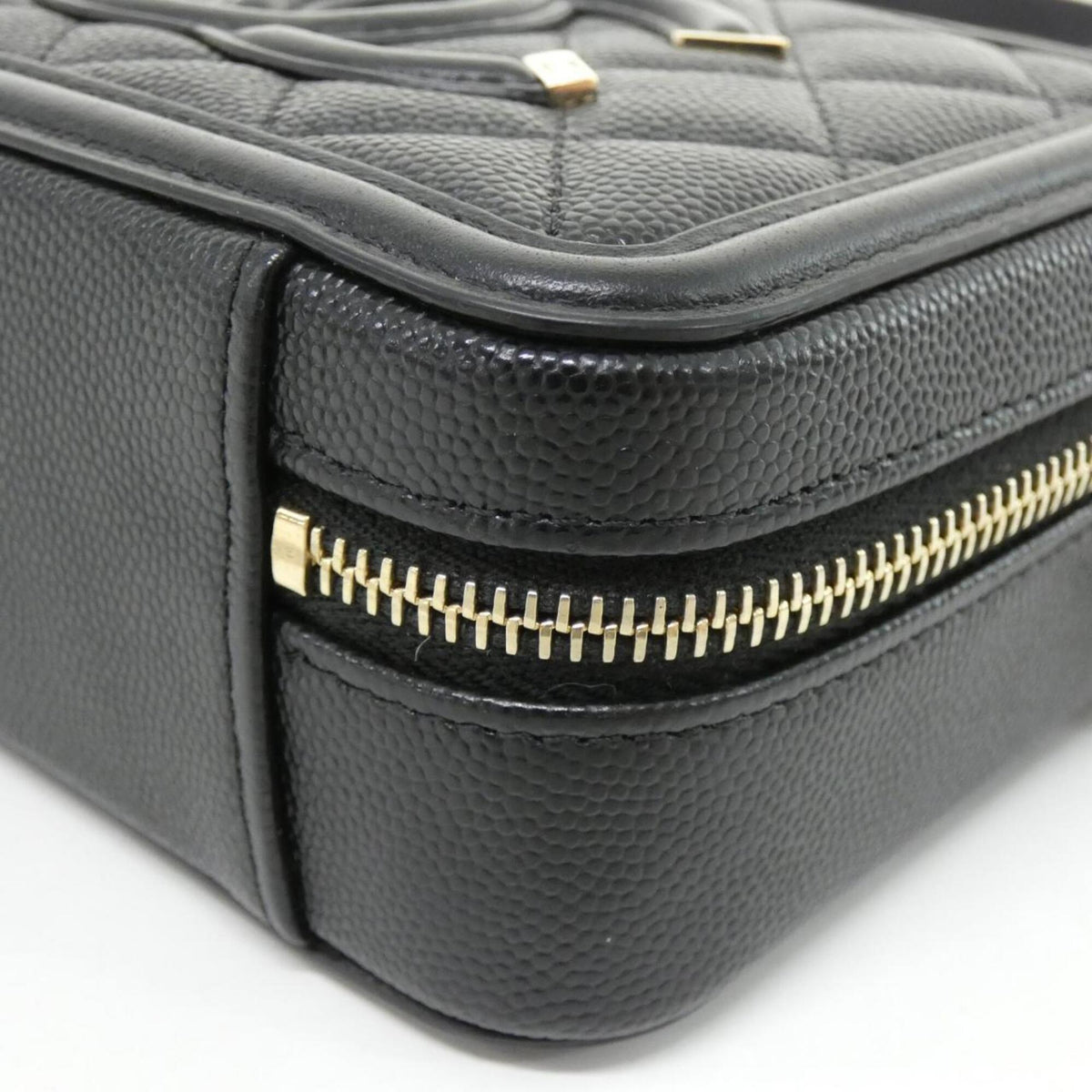 Chanel Black Grained Calfskin Shoulder Bag (Pre-Owned)