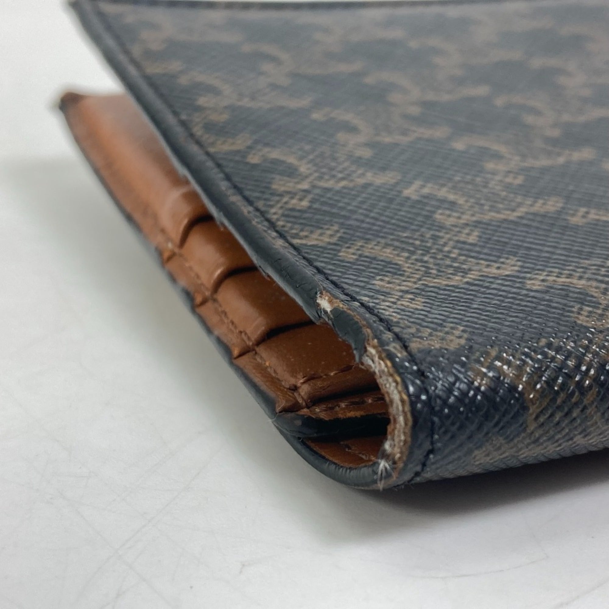 Celine Brown Dark Brown Leather Wallet (Bi-Fold) (Pre-Owned)