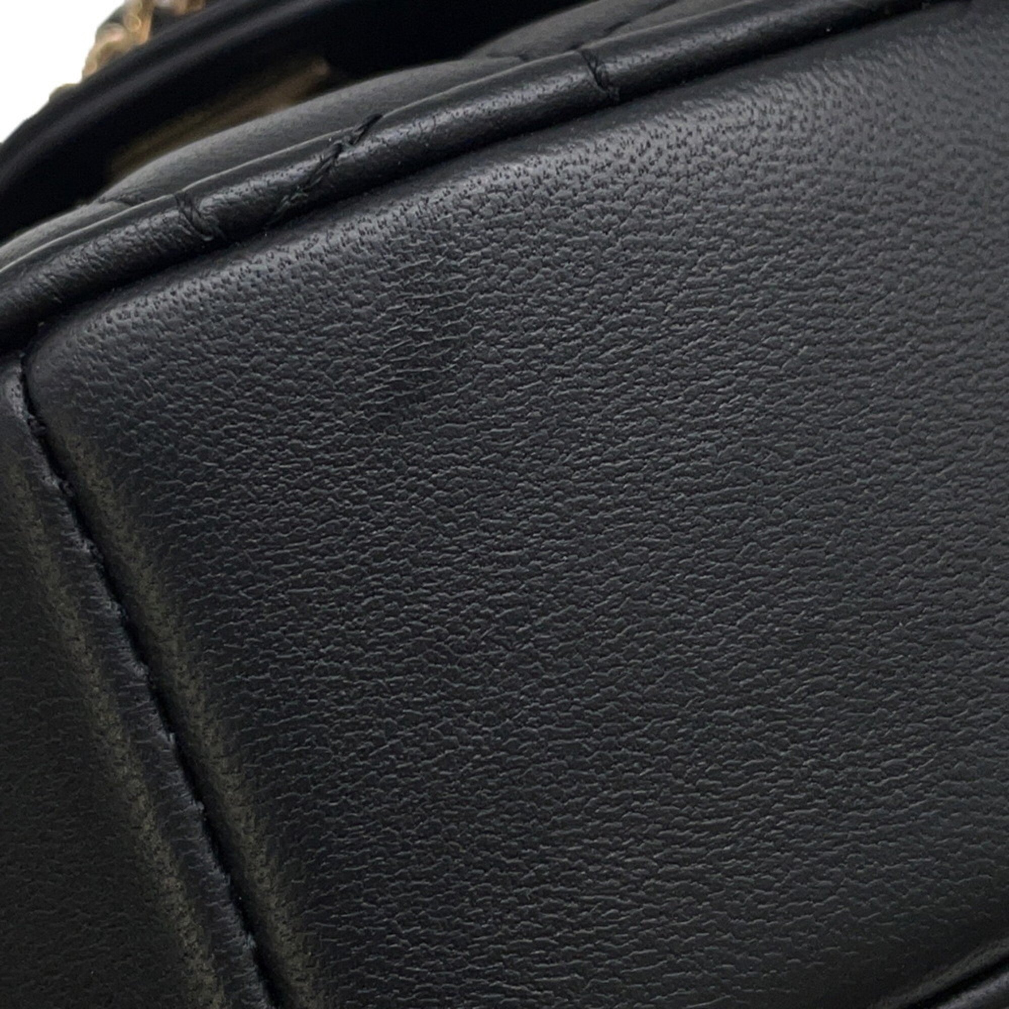 Chanel Black Leather Handbag Shoulder Bag (Pre-Owned)