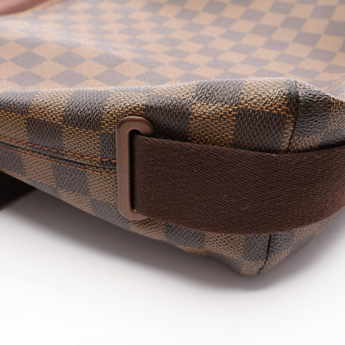 Louis Vuitton Brown Coated Canvas Leather Shoulder Bag (Pre-Owned)