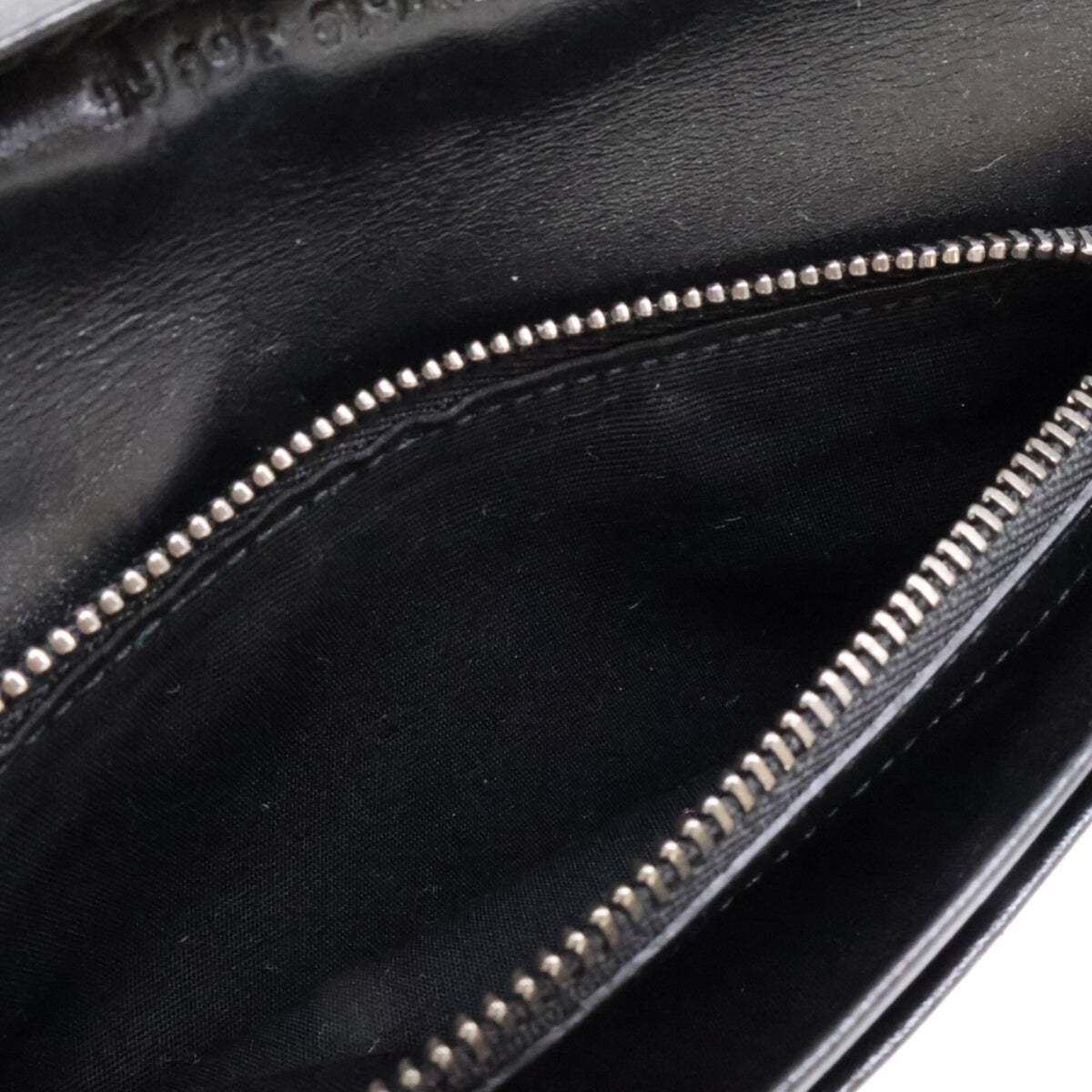 Bvlgari Black Leather Long Wallet (Bi-Fold) (Pre-Owned)