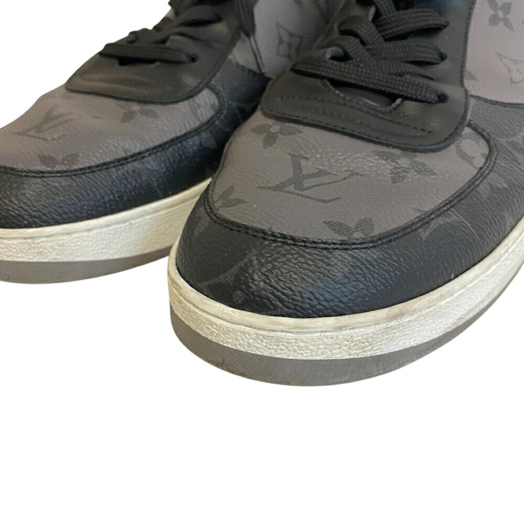 Louis Vuitton Gray Sneakers (Pre-Owned)