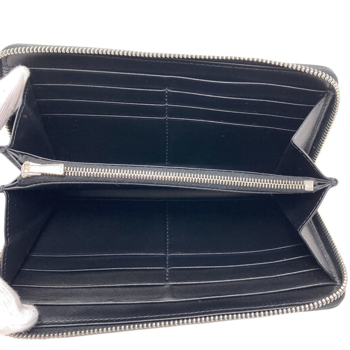 Celine Black Leather Long Wallet (Bi-Fold) (Pre-Owned)