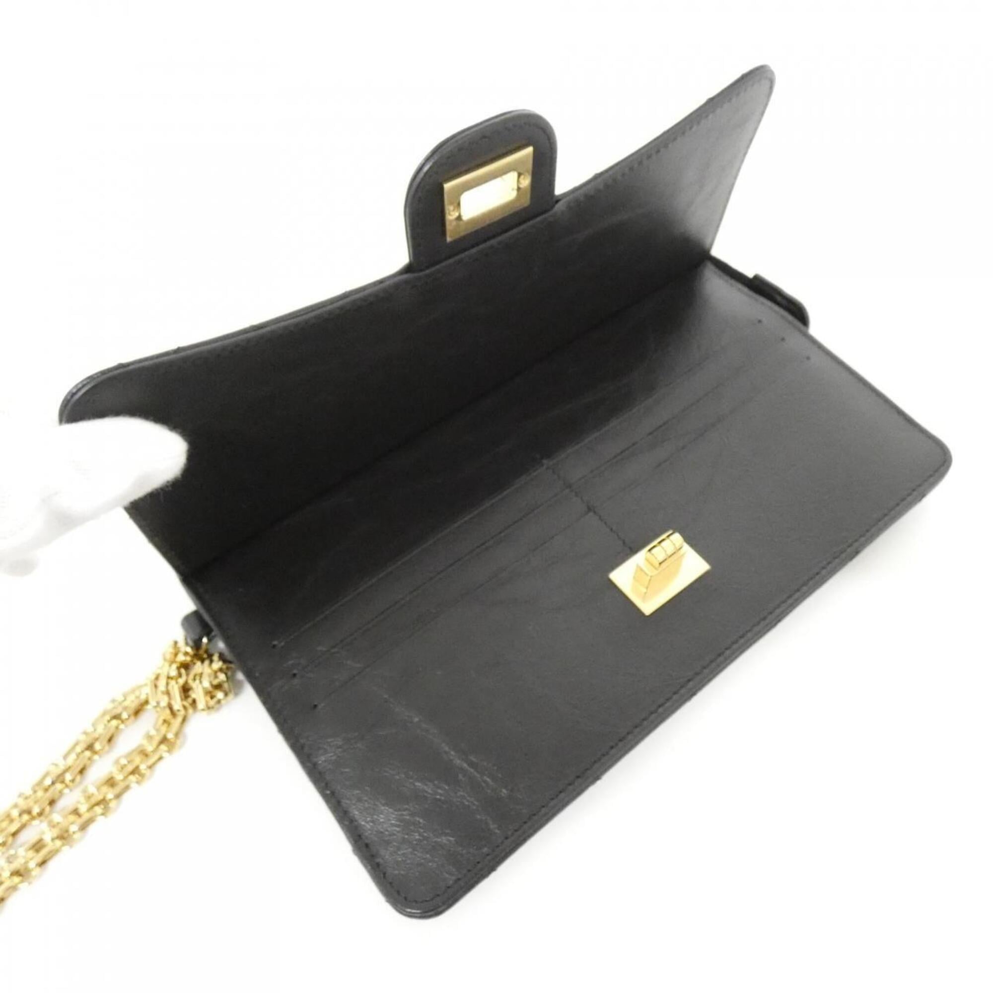 Chanel Black Leather Long Wallet (Bi-Fold) (Pre-Owned)