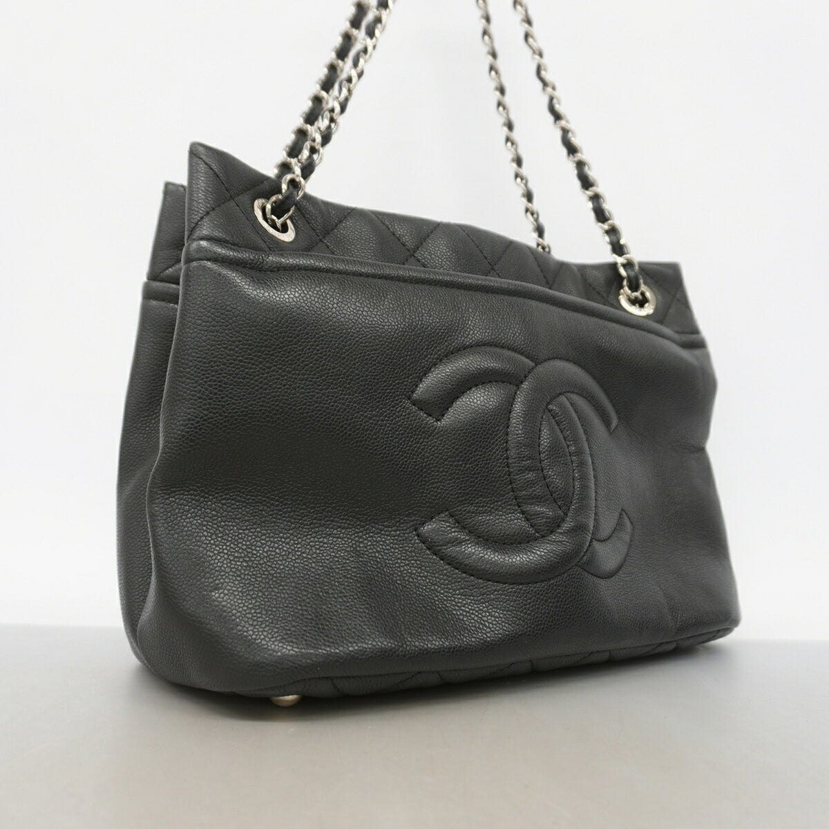 Chanel Black Grained Calfskin Tote Bag (Pre-Owned)