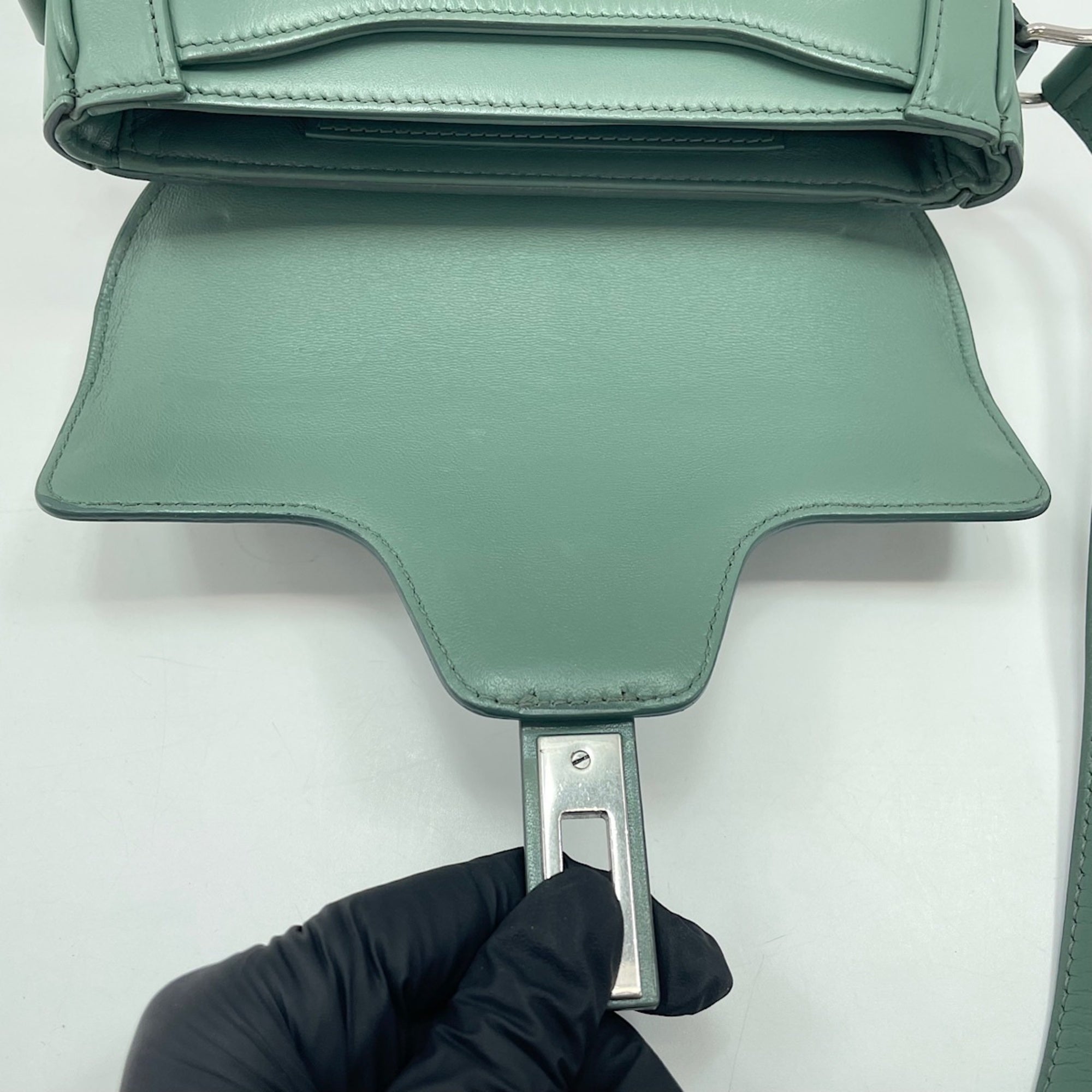 Celine Green Shoulder Bag (Pre-Owned)