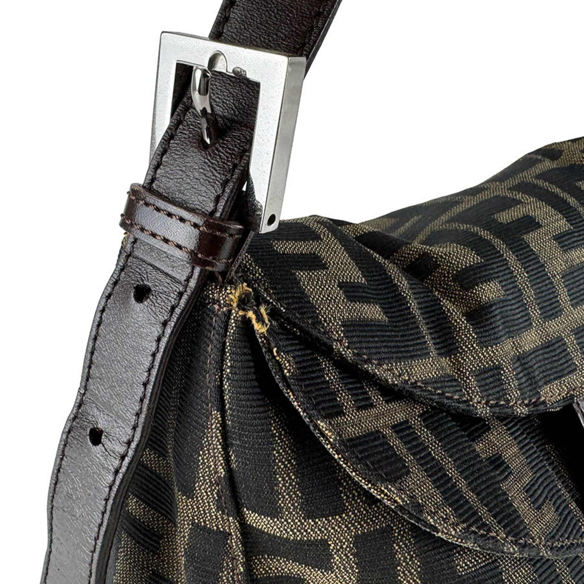 Fendi Brown Nylon Canvas Leather Handbag (Pre-Owned)