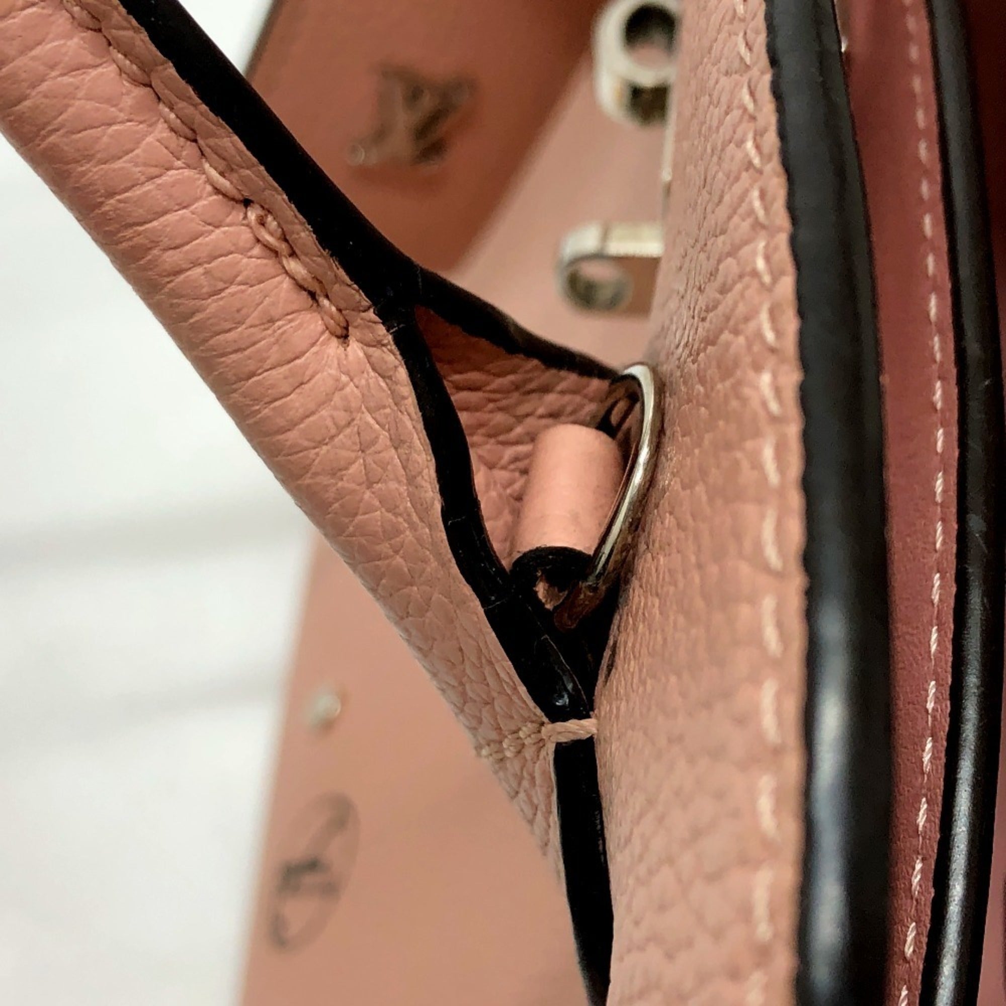 Louis Vuitton Pink Rose Poudre Leather Handbag Tote Bag (Pre-Owned)