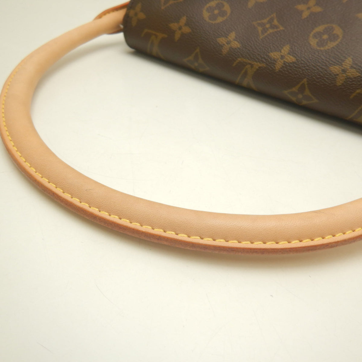Louis Vuitton Brown Monogram Canvas Shoulder Bag (Pre-Owned)