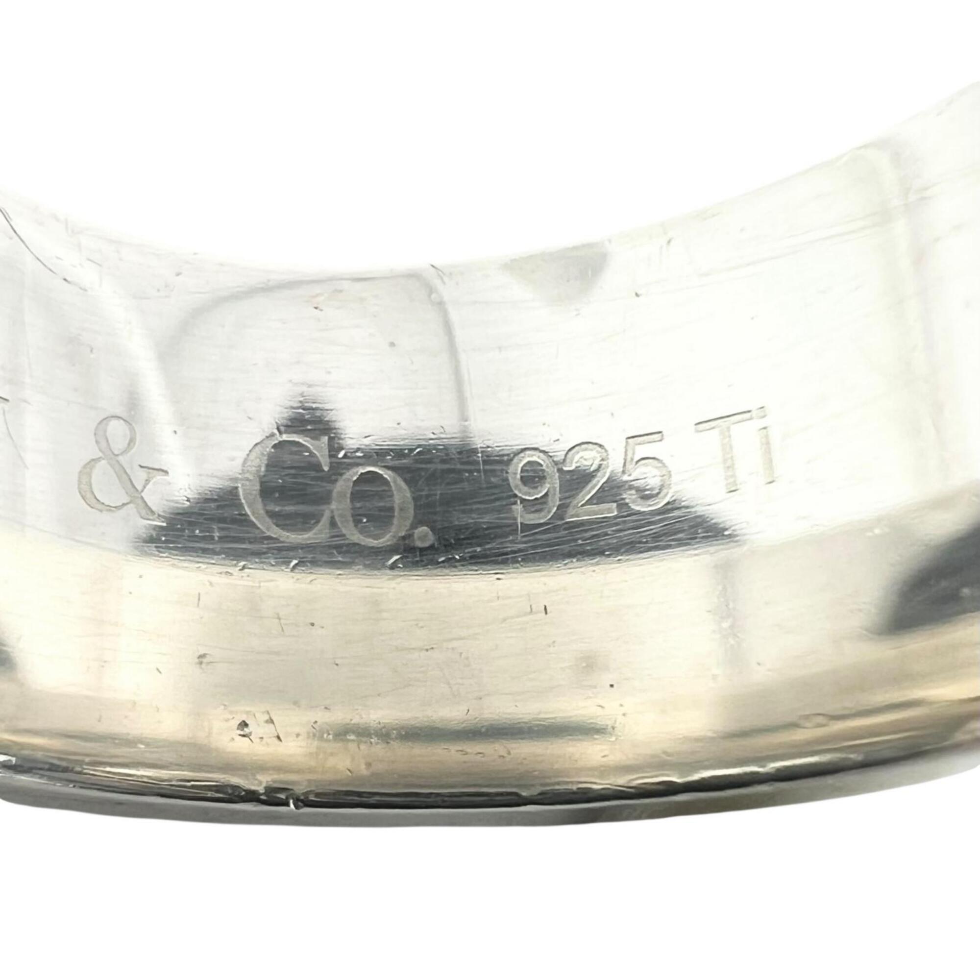 Tiffany Silver Black Silver 925 Titanium Band Ring (Pre-Owned)