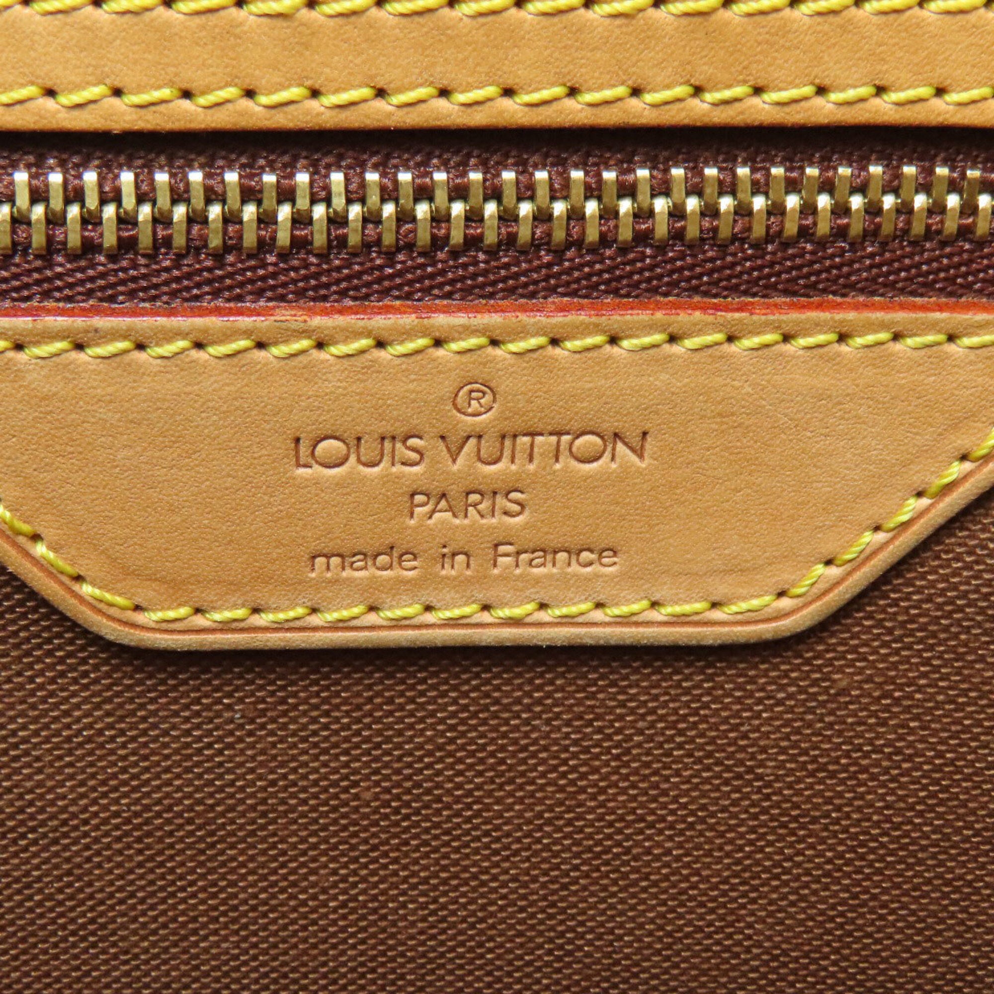 Louis Vuitton Monogram Monogram Canvas Shoulder Bag (Pre-Owned)