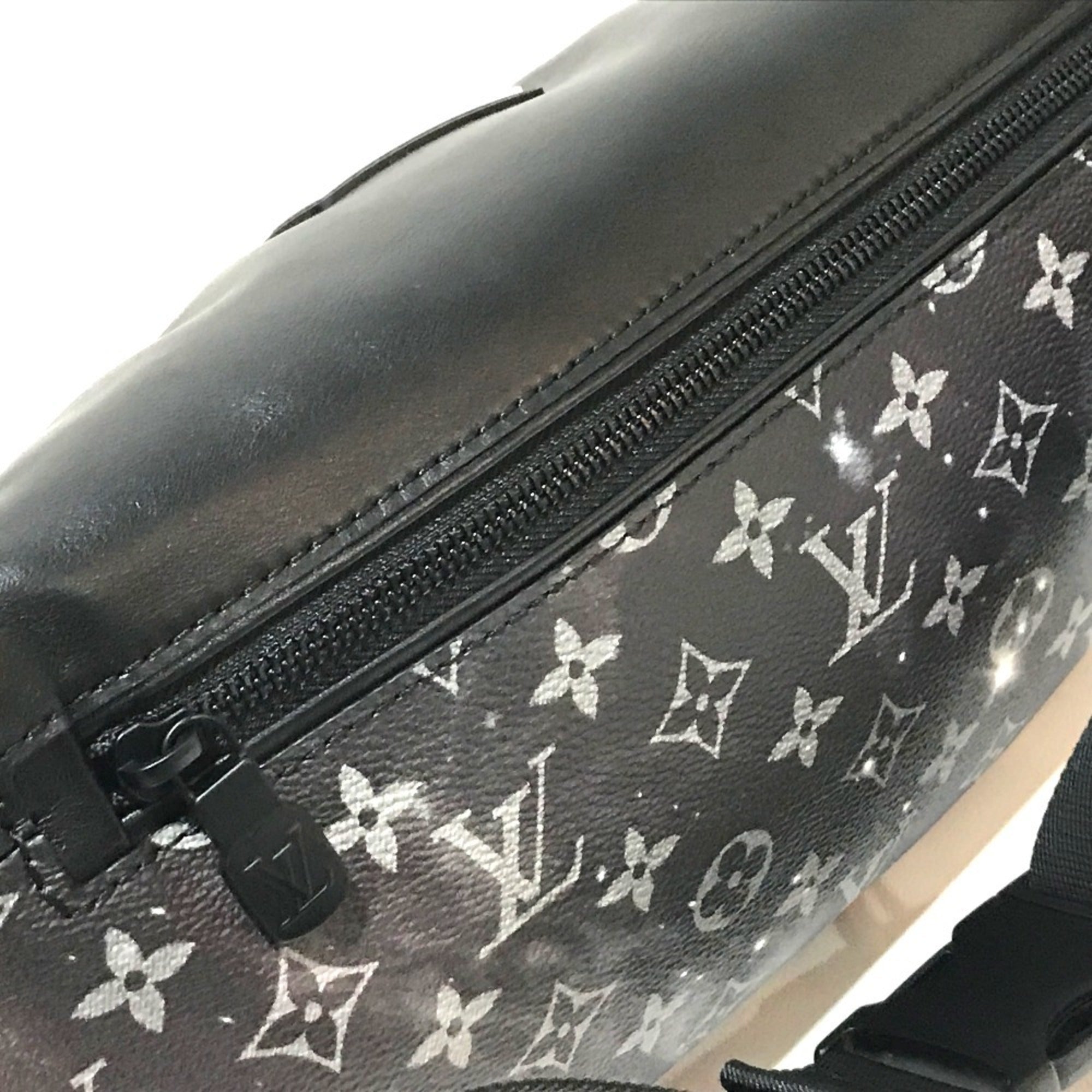 Louis Vuitton Black Monogram Fanny Pack (Pre-Owned)