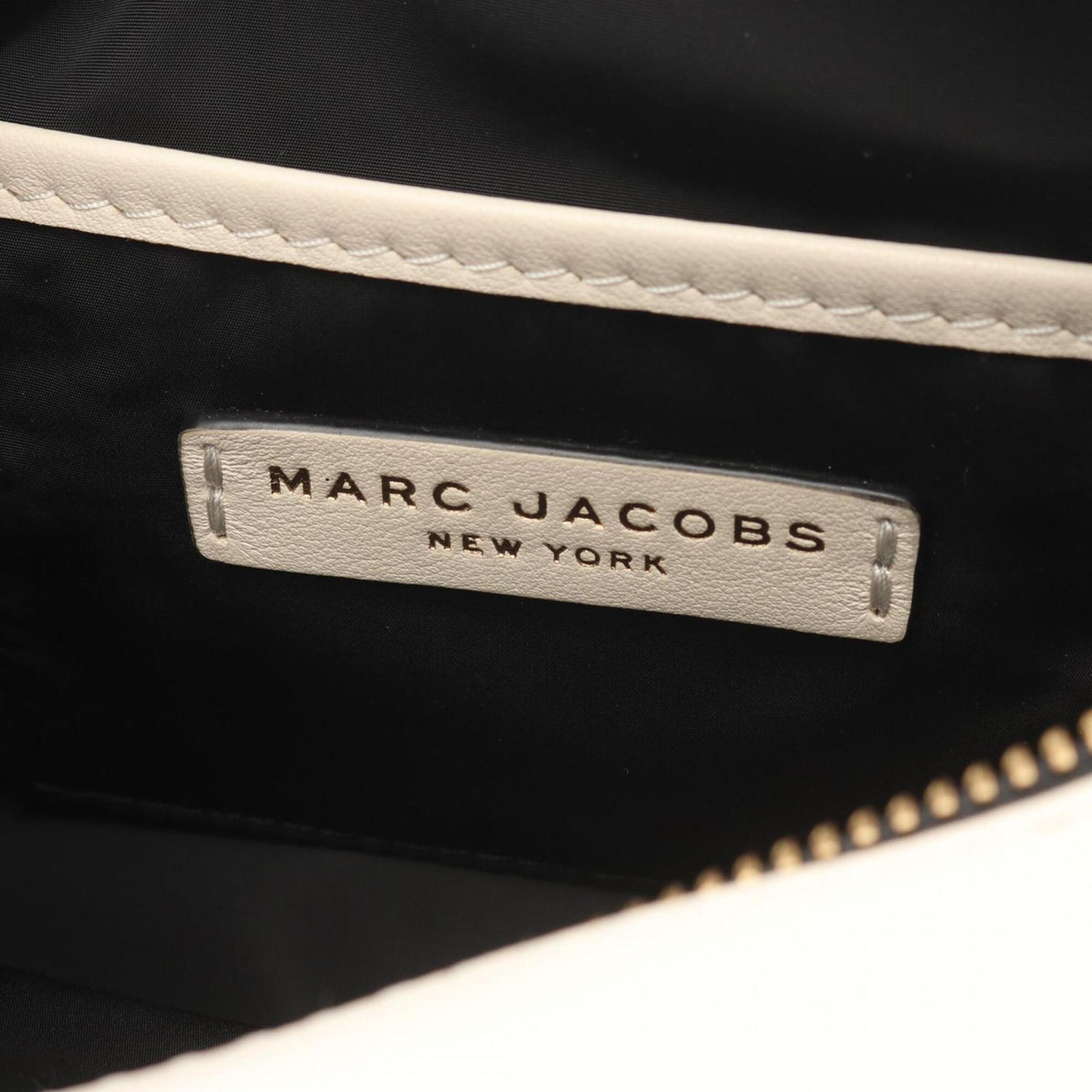 Marc Jacobs Ivory Leather Handbag Shoulder Bag (Pre-Owned)