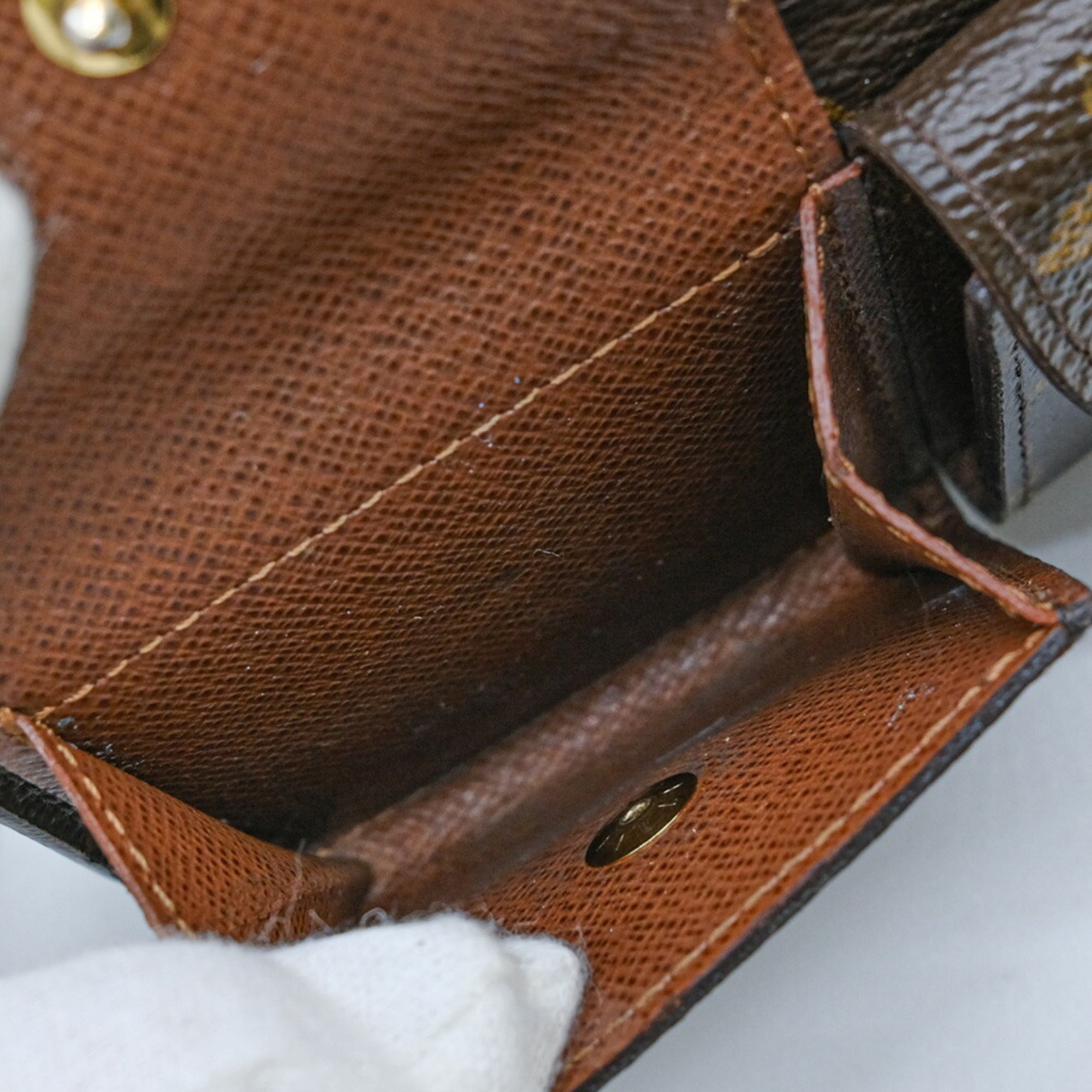 Louis Vuitton Brown Monogram Fanny Pack Pochette (Pre-Owned)