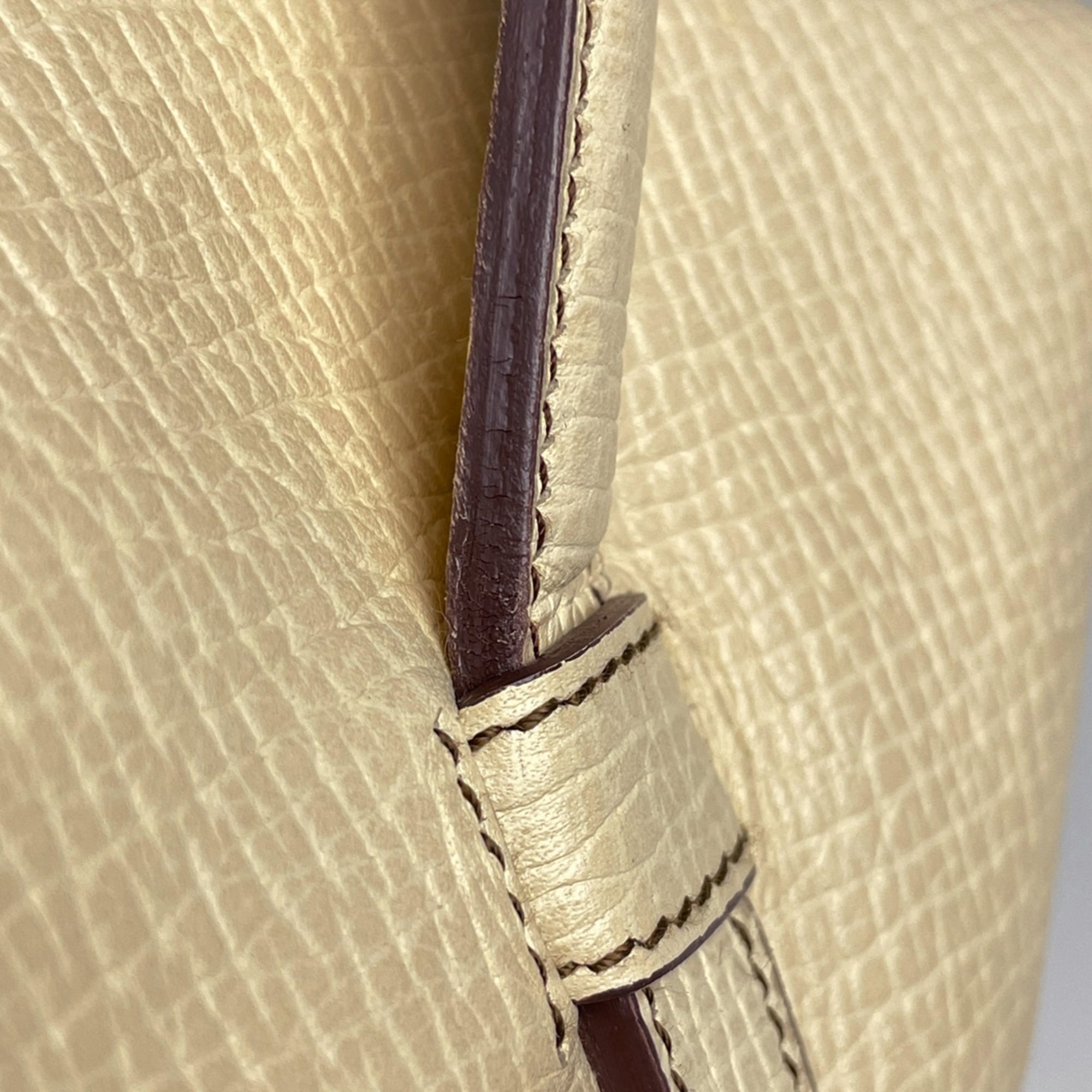Loewe Light Beige Leather Handbag (Pre-Owned)