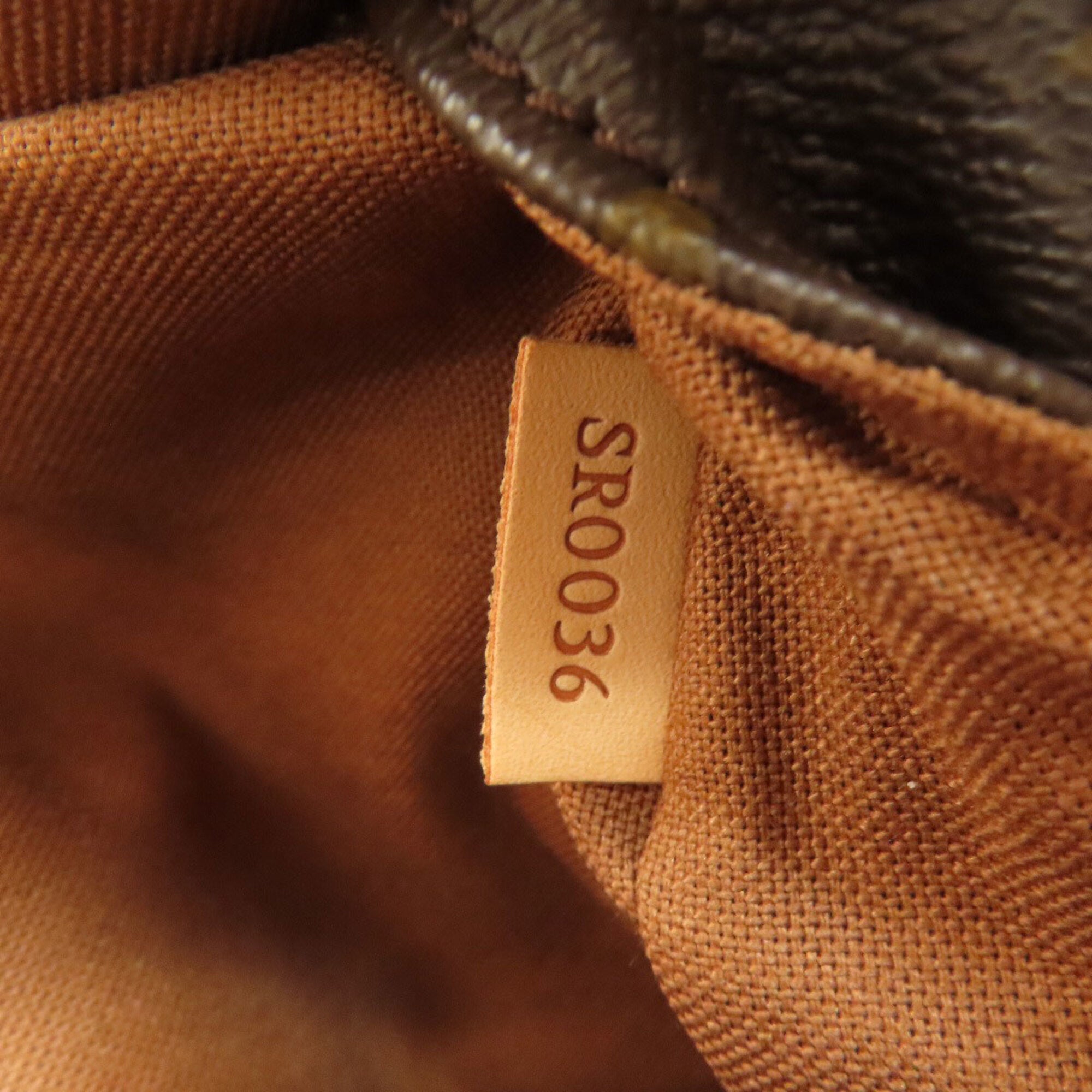 Louis Vuitton Monogram Monogram Shoulder Bag (Pre-Owned)