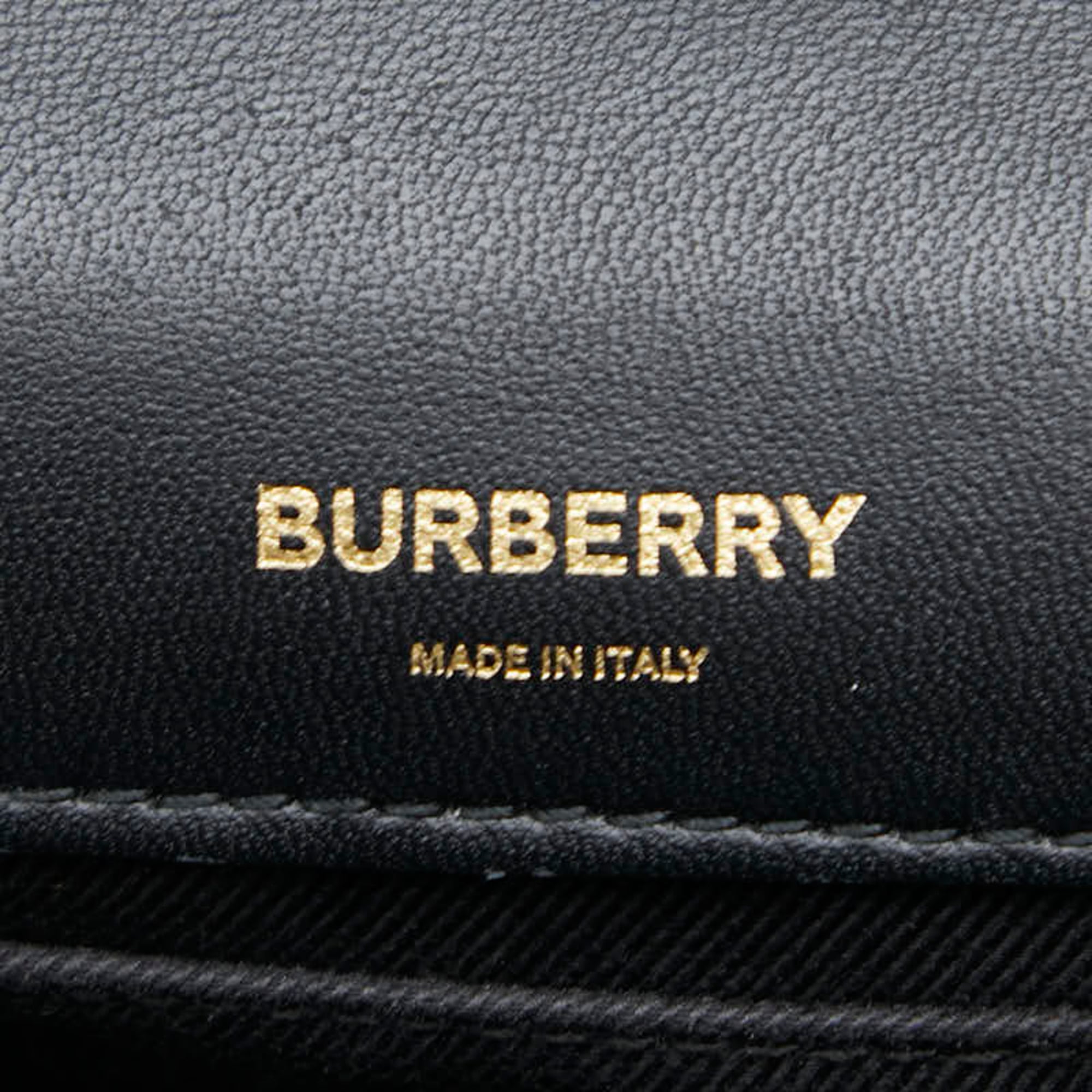 Burberry Black Leather Shoulder Bag (Pre-Owned)