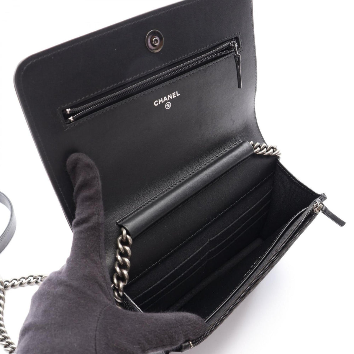 Chanel Black Grained Calfskin Handbag Shoulder Bag (Pre-Owned)