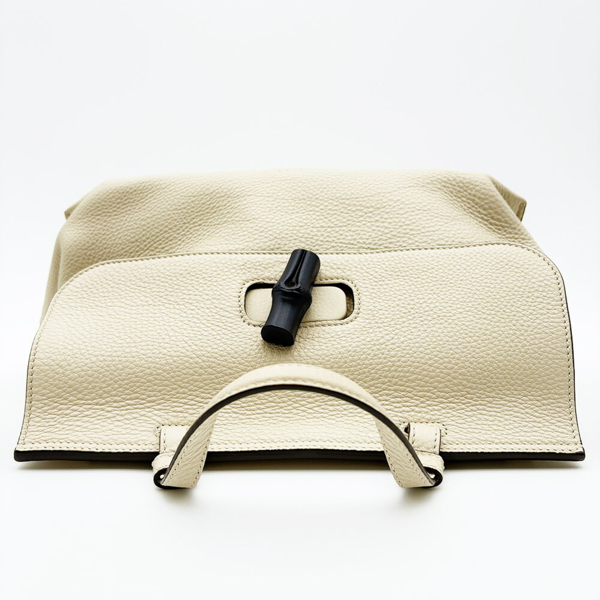 Gucci Bamboo Ivory Multi-Color Leather Shoulder Bag (Pre-Owned)