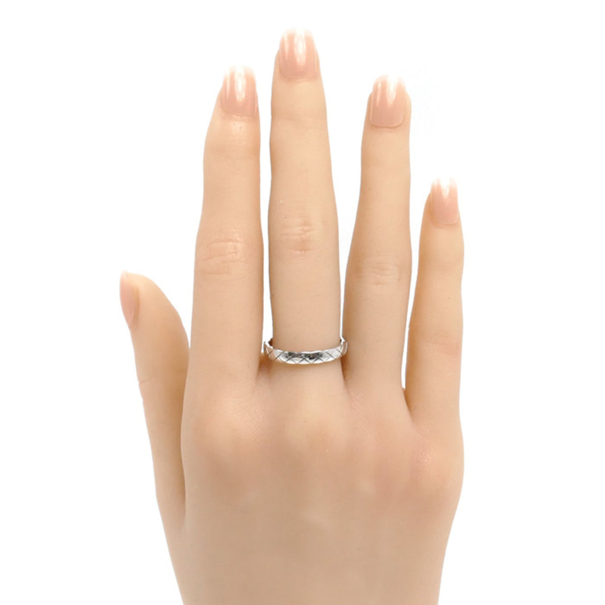 Chanel White Gold (18K) Band Ring (Pre-Owned)