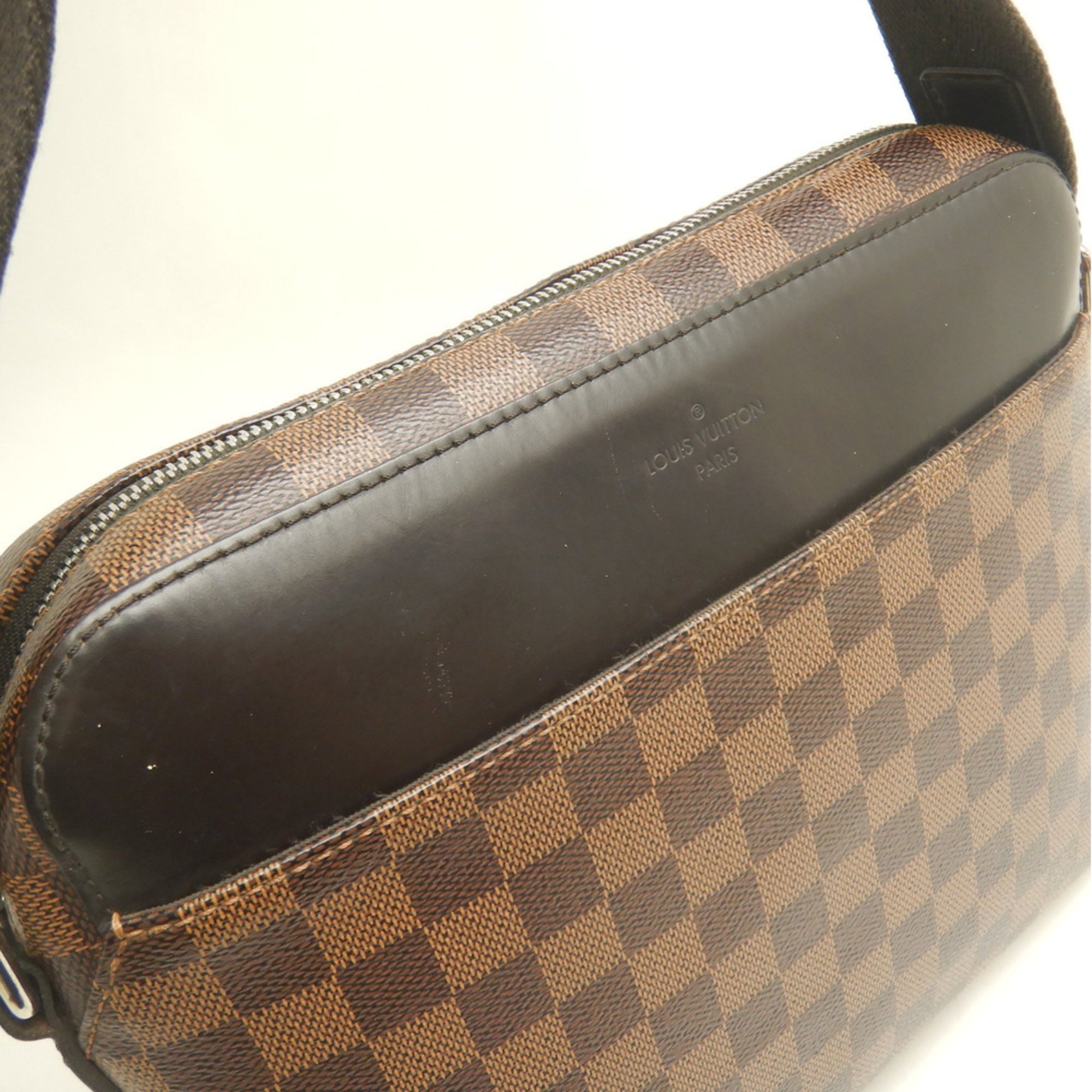 Louis Vuitton Brown Ebene Damier Canvas Shoulder Bag (Pre-Owned)